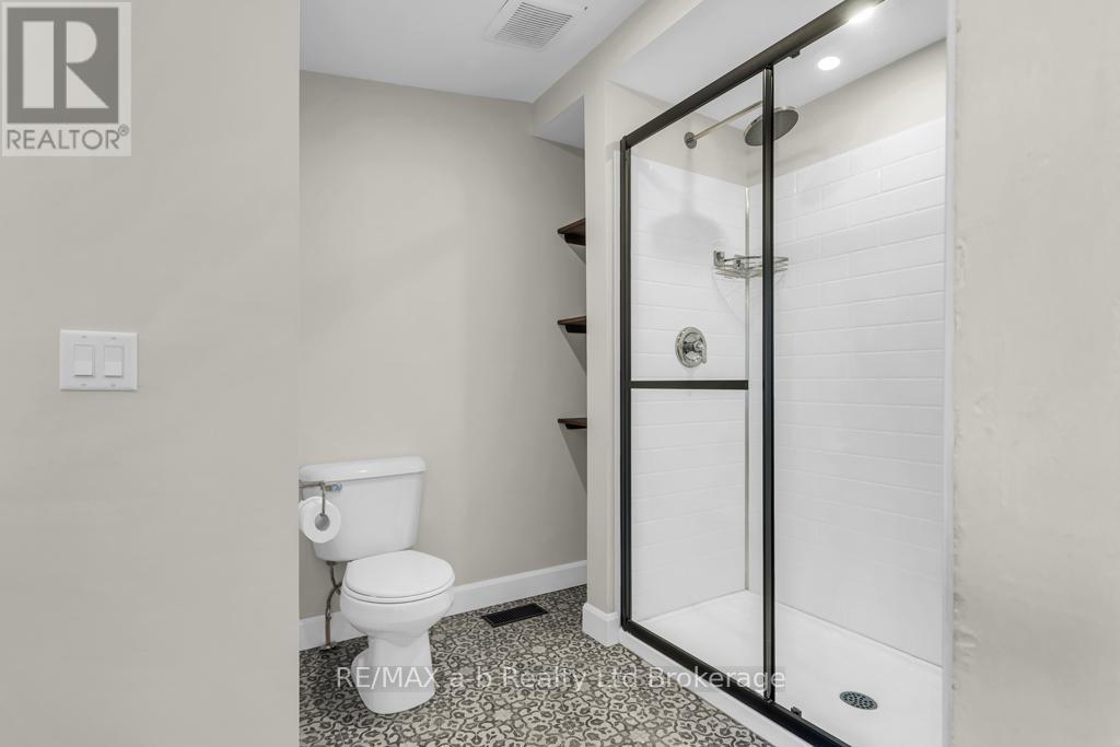 641 Main Street N, Norwich (Burgessville), Ontario  N0J 1C0 - Photo 17 - X12955026