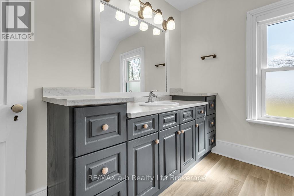 641 Main Street N, Norwich (Burgessville), Ontario  N0J 1C0 - Photo 30 - X12955026