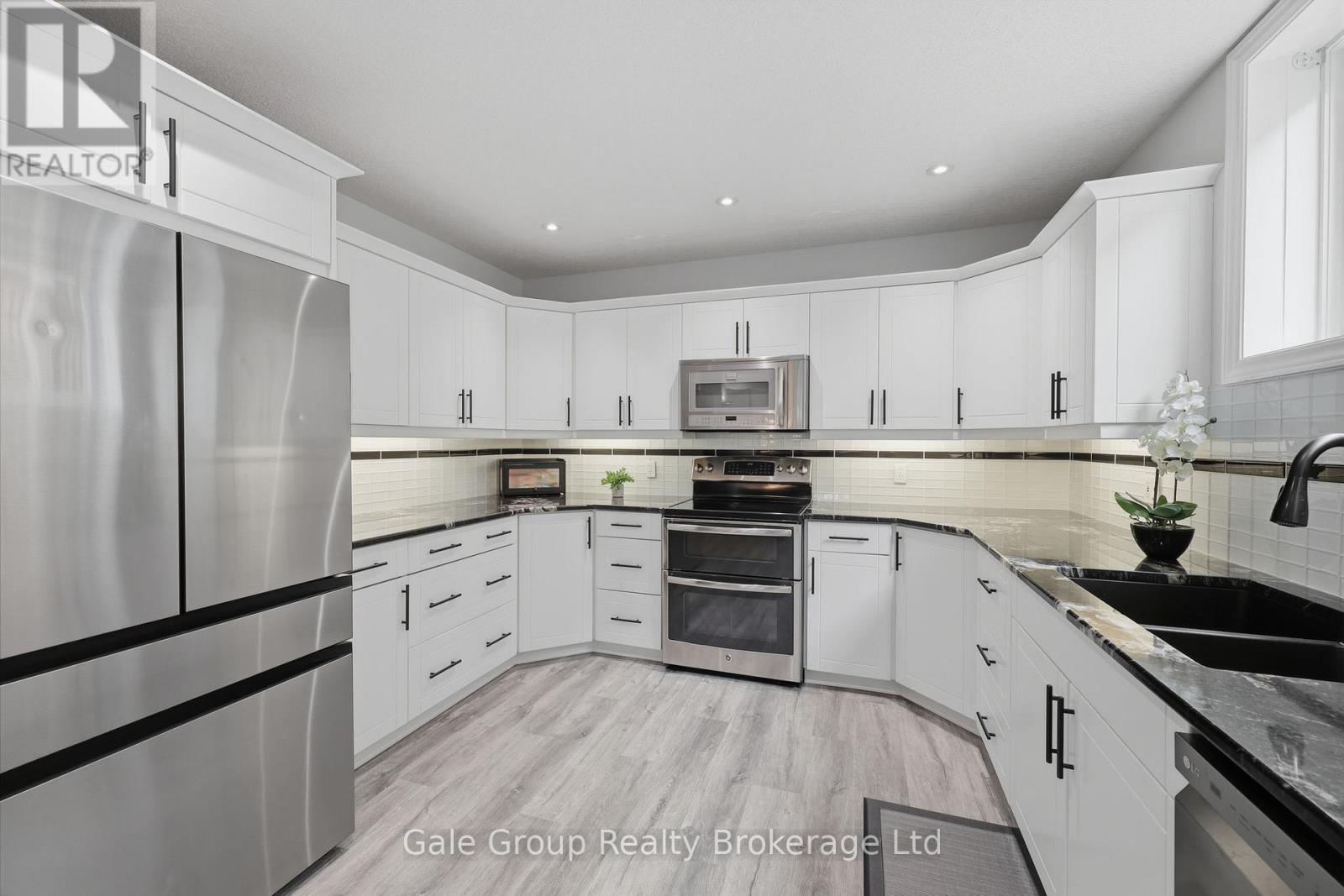 33 Long Lane, Brant (Paris), Ontario  N3L 4E9 - Photo 30 - X12955224