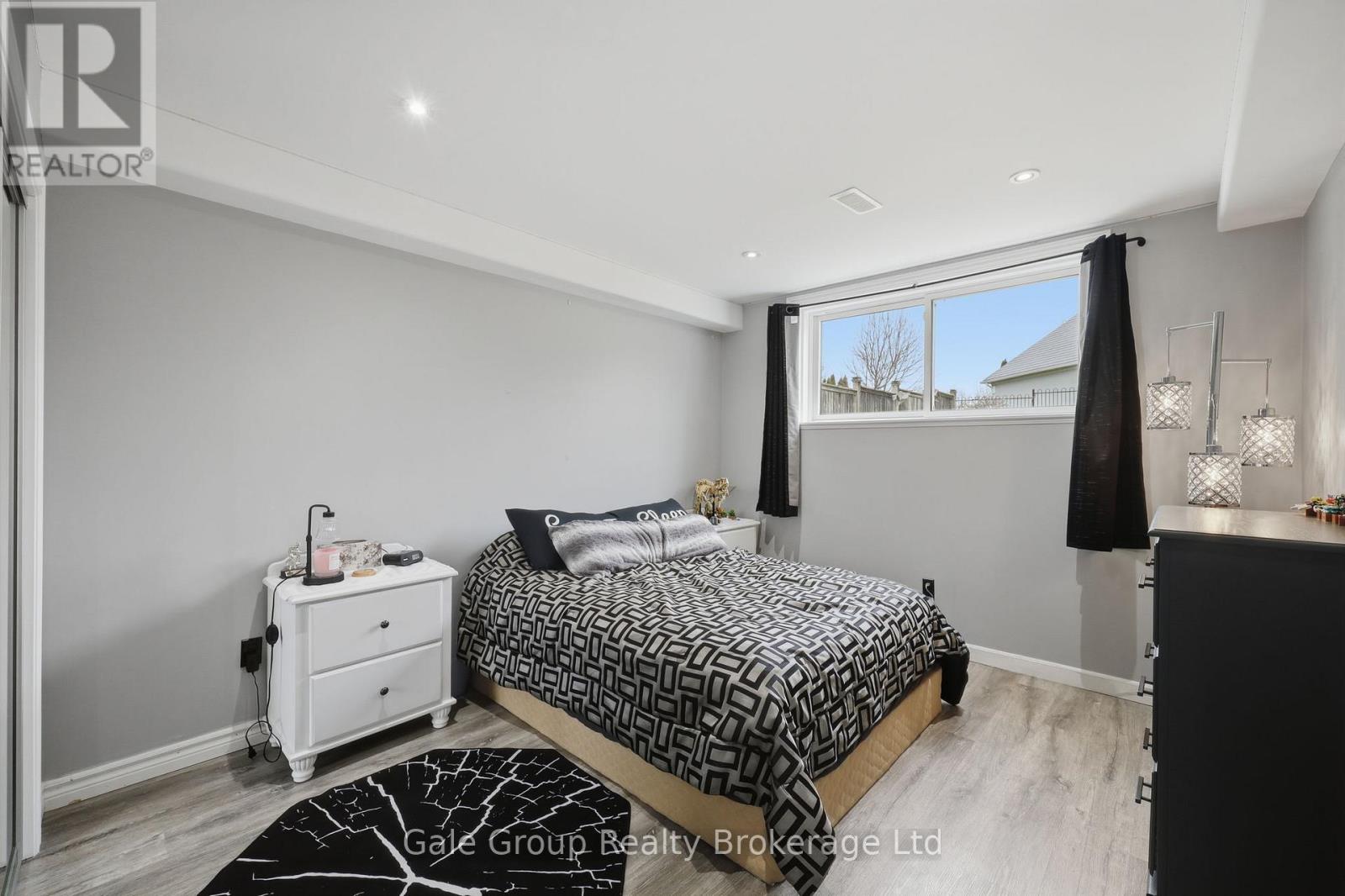 33 Long Lane, Brant (Paris), Ontario  N3L 4E9 - Photo 39 - X12955224