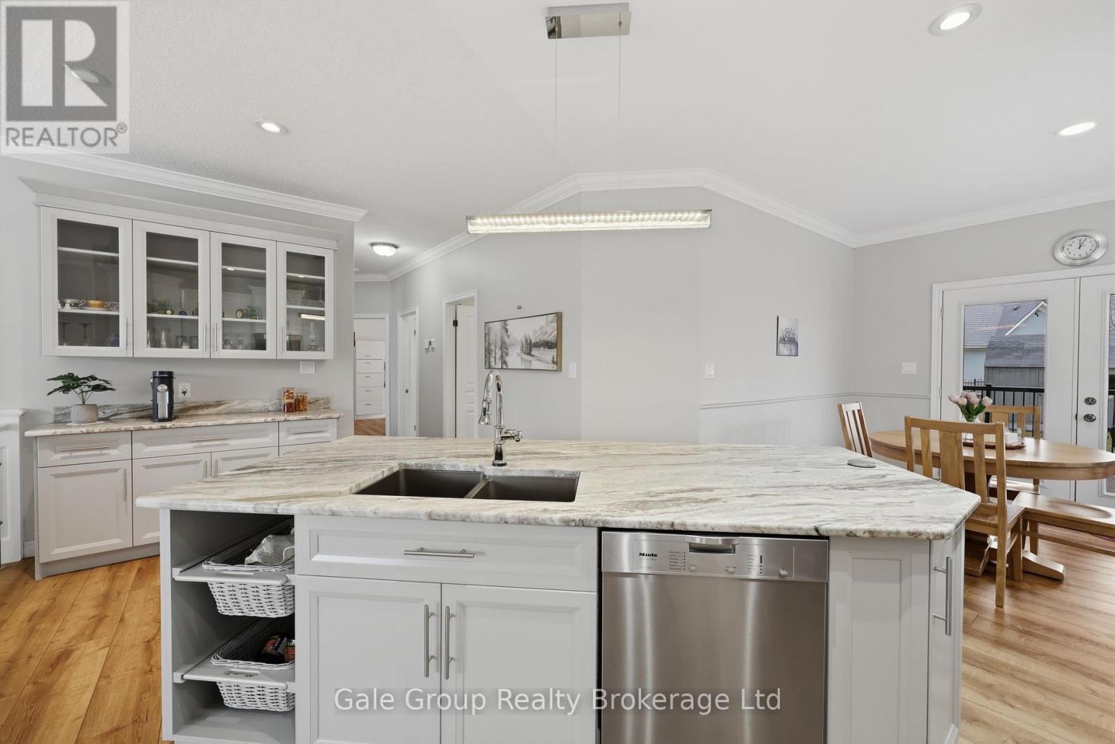 33 Long Lane, Brant (Paris), Ontario  N3L 4E9 - Photo 9 - X12955224