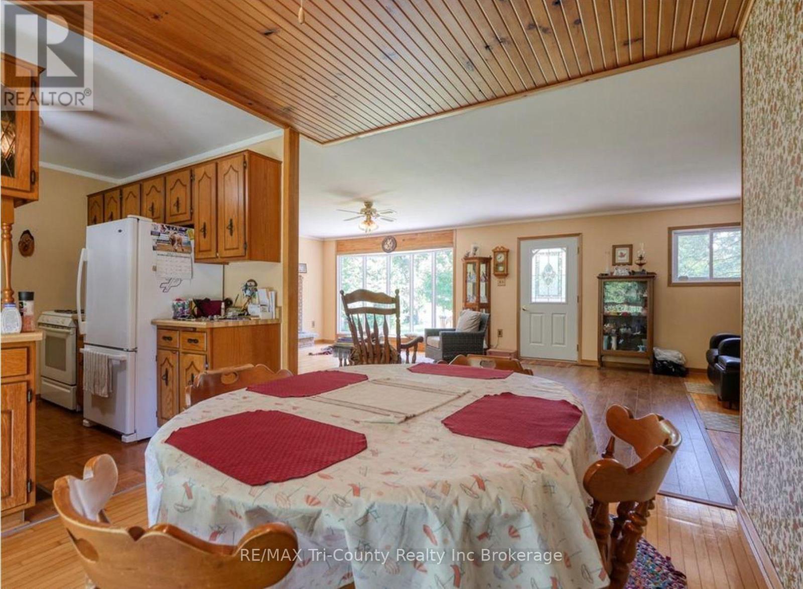 889 Norfolk County 28 Road, Norfolk, Ontario  N0E 1G0 - Photo 14 - X12956998