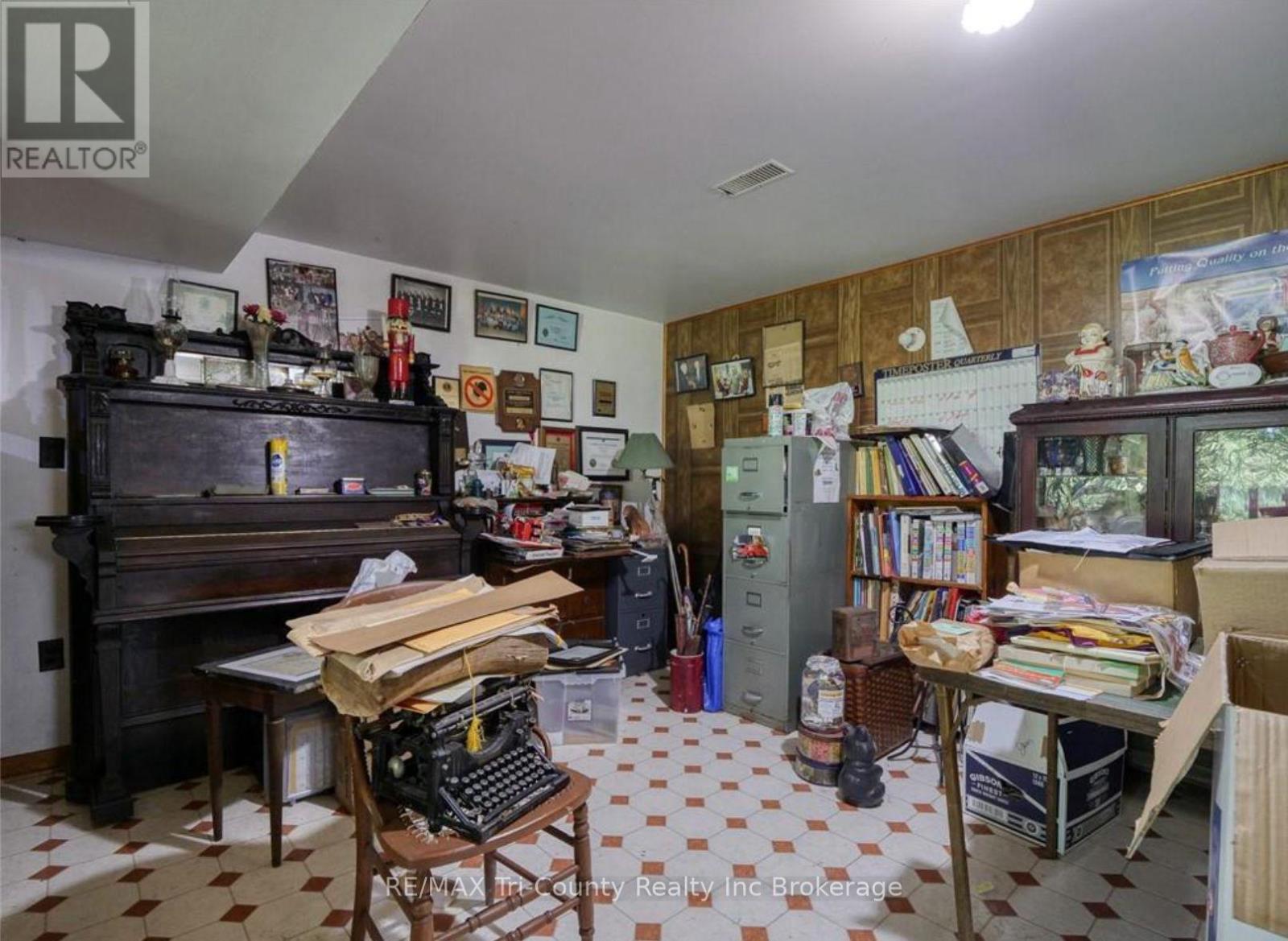 889 Norfolk County 28 Road, Norfolk, Ontario  N0E 1G0 - Photo 29 - X12956998