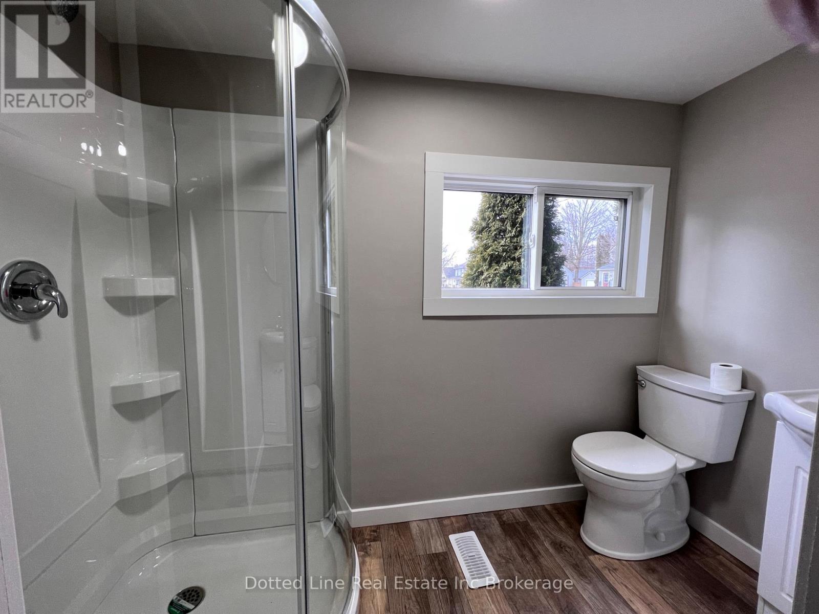 19 Wolf Street, Tillsonburg, Ontario  N4G 1S2 - Photo 23 - X12957212