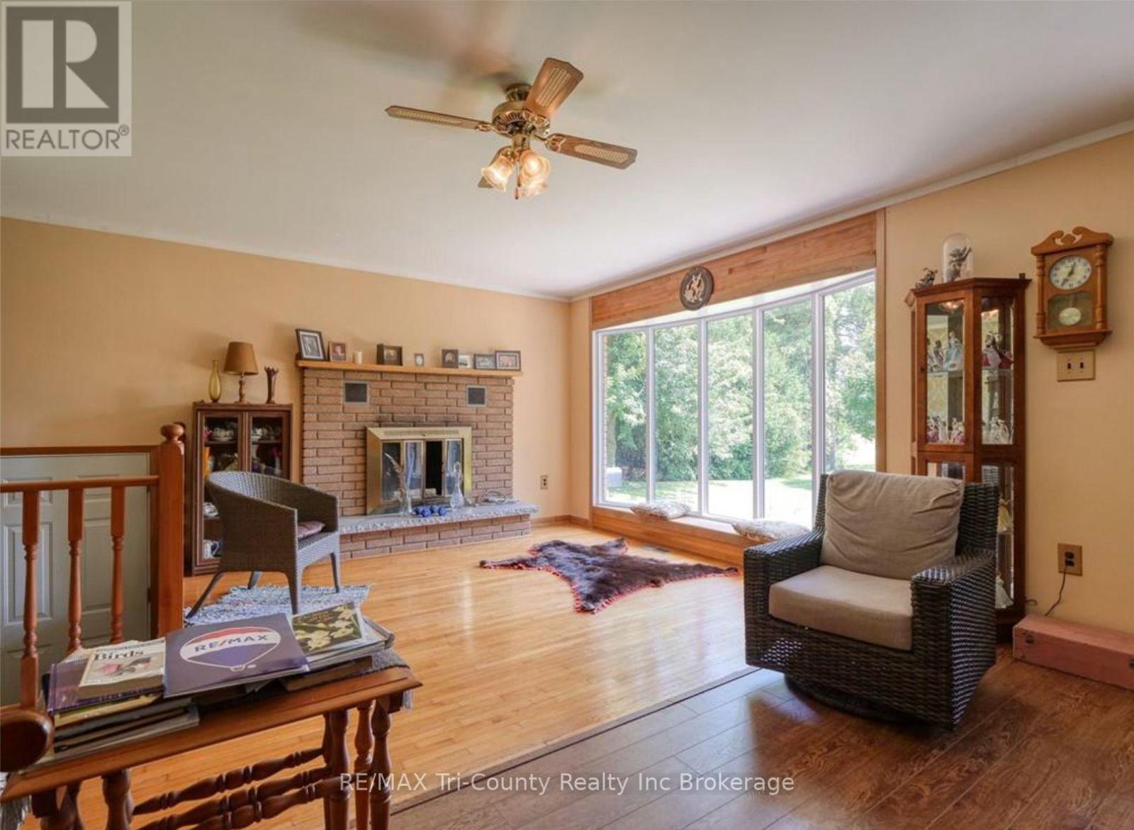 889 Norfolk County 28 Road, Norfolk, Ontario  N0E 1G0 - Photo 15 - X12958364