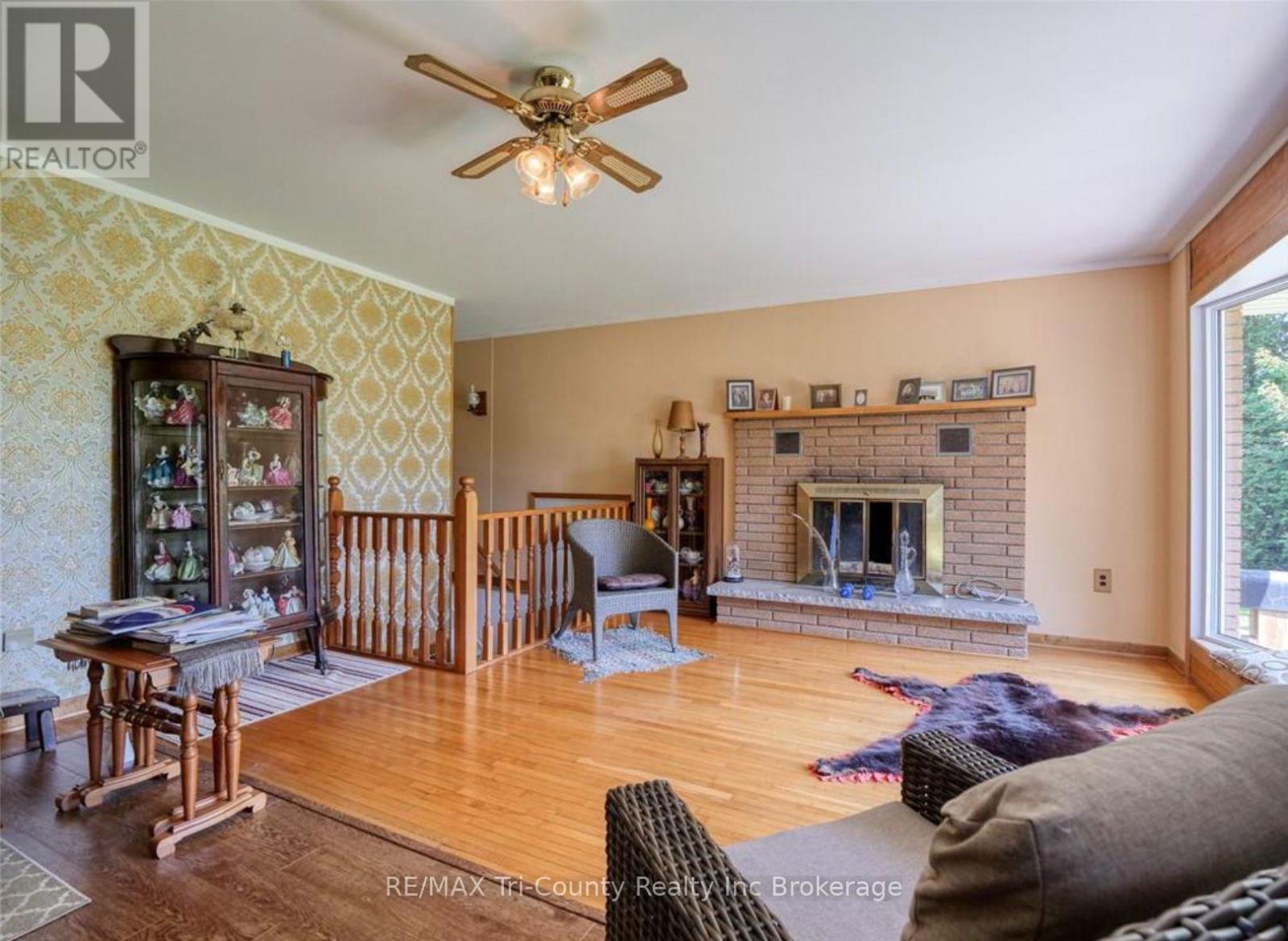 889 Norfolk County 28 Road, Norfolk, Ontario  N0E 1G0 - Photo 16 - X12958364