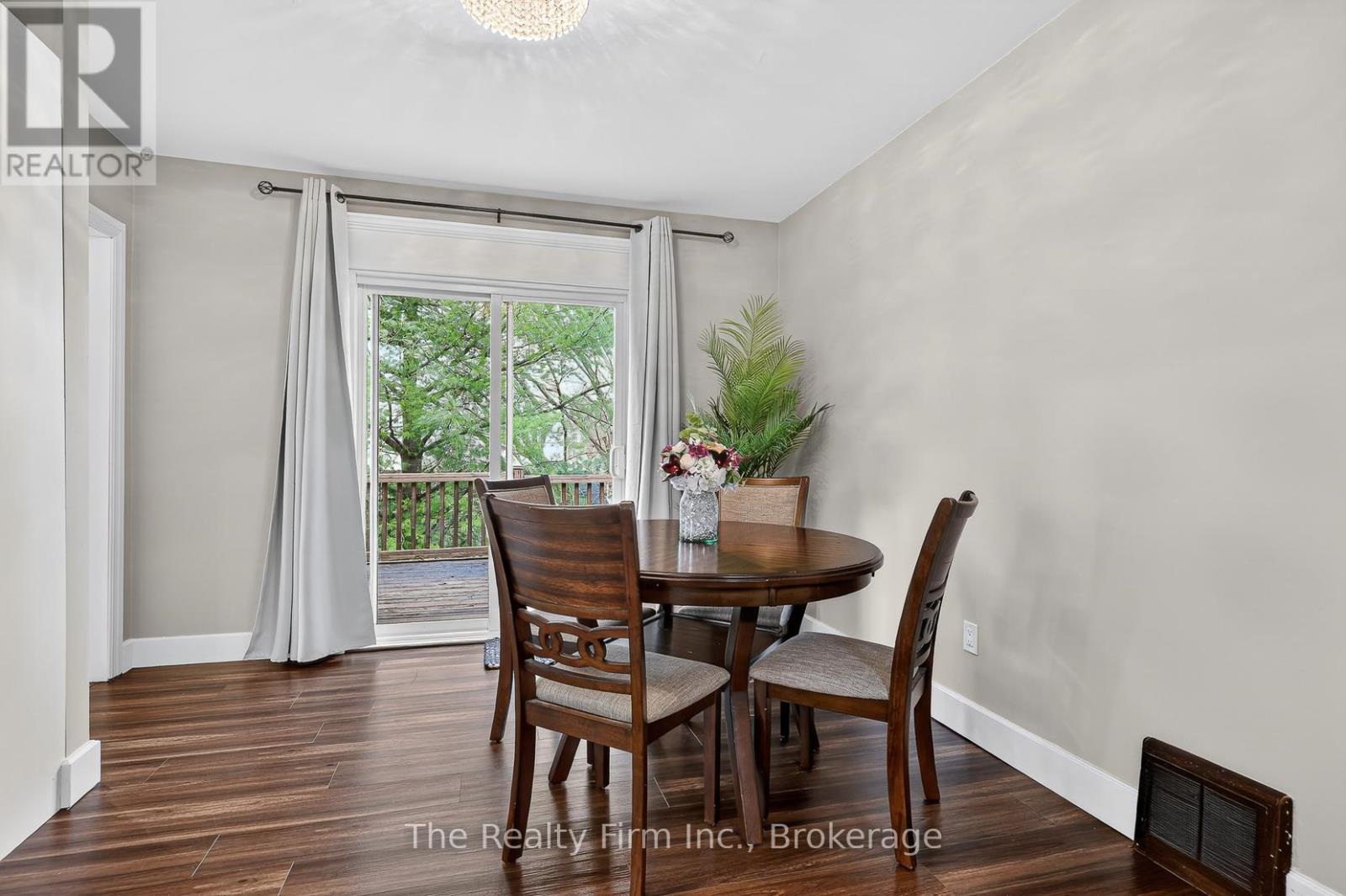 105 King Street E, Ingersoll (Ingersoll - South), Ontario  N5C 1G8 - Photo 14 - X12959296