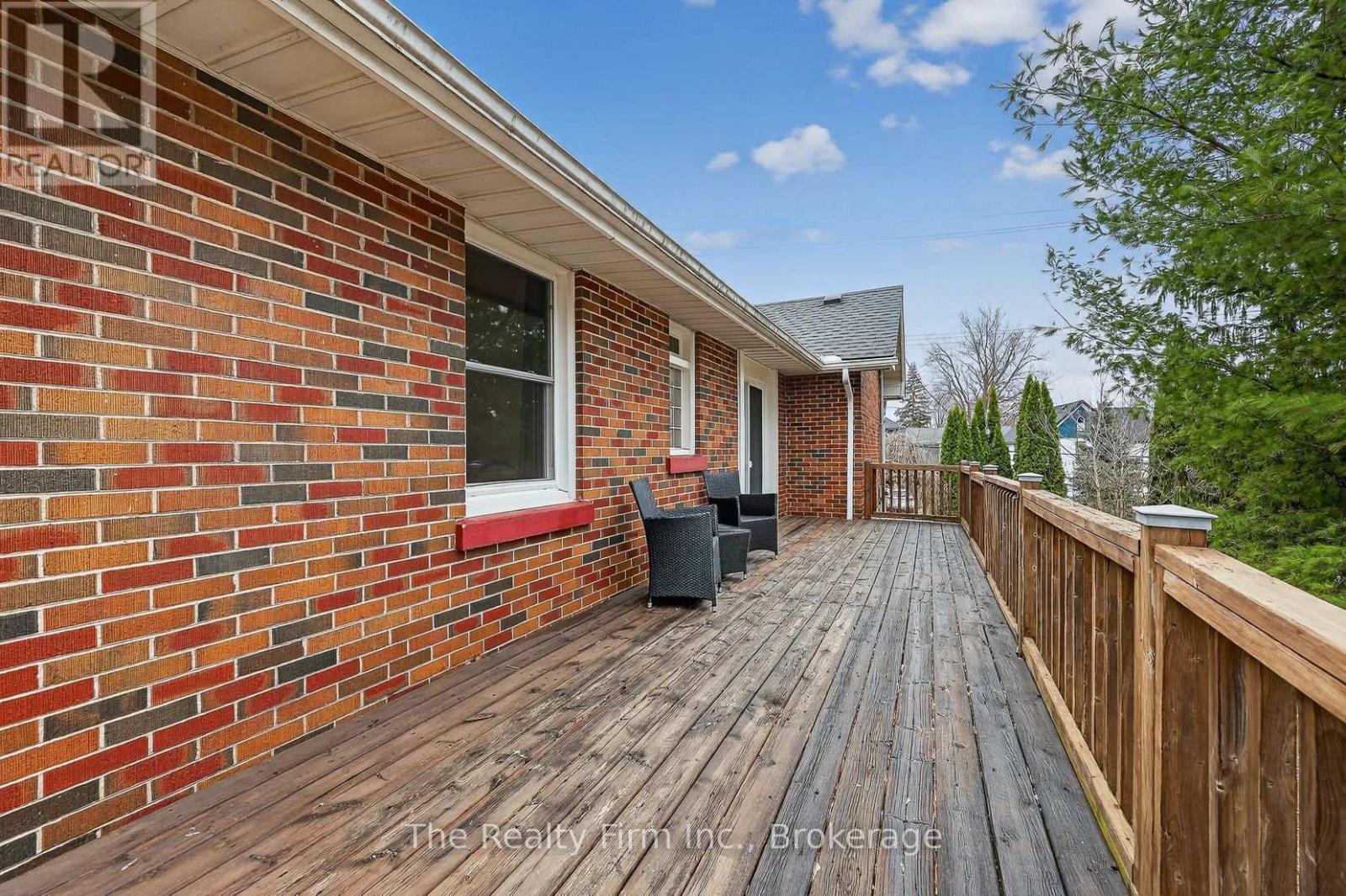 105 King Street E, Ingersoll (Ingersoll - South), Ontario  N5C 1G8 - Photo 27 - X12959296