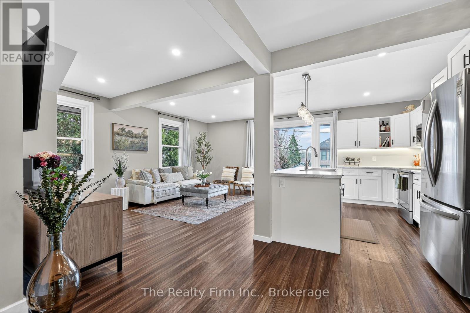 105 King Street E, Ingersoll (Ingersoll - South), Ontario  N5C 1G8 - Photo 6 - X12959296