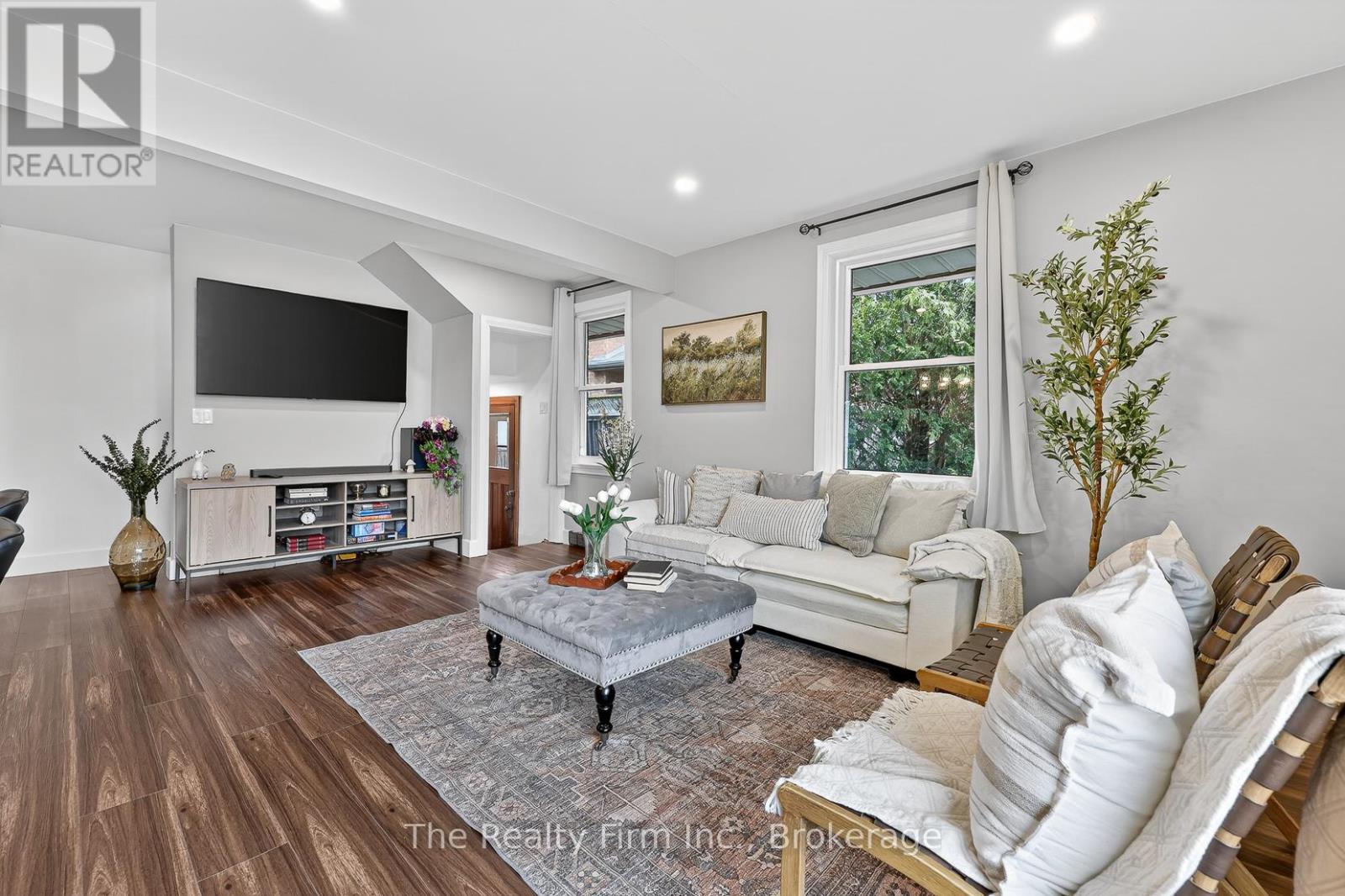 105 King Street E, Ingersoll (Ingersoll - South), Ontario  N5C 1G8 - Photo 9 - X12959296