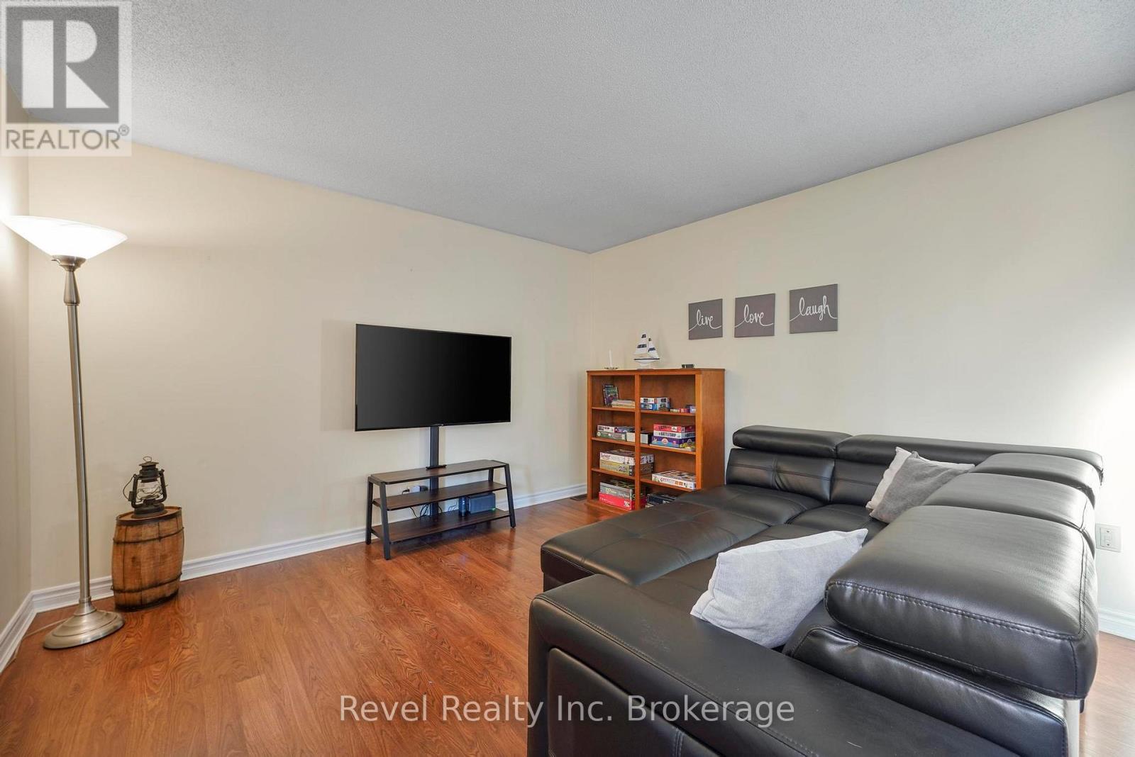 71842 Sunview Avenue, Bluewater (Hay), Ontario  N0M 2T0 - Photo 26 - X12960138