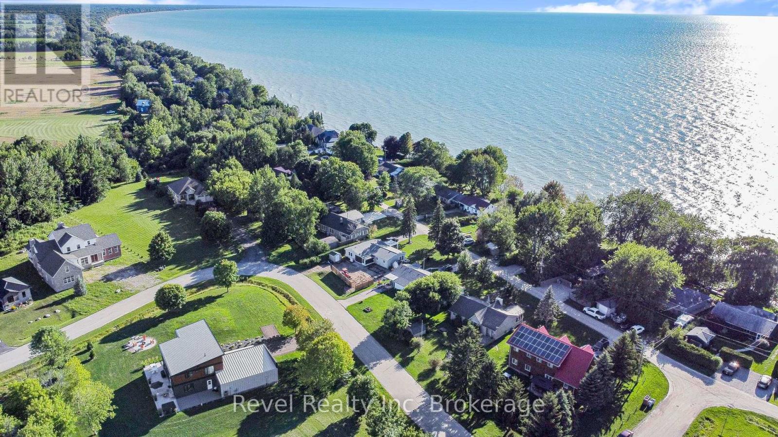 71842 Sunview Avenue, Bluewater (Hay), Ontario  N0M 2T0 - Photo 3 - X12960138