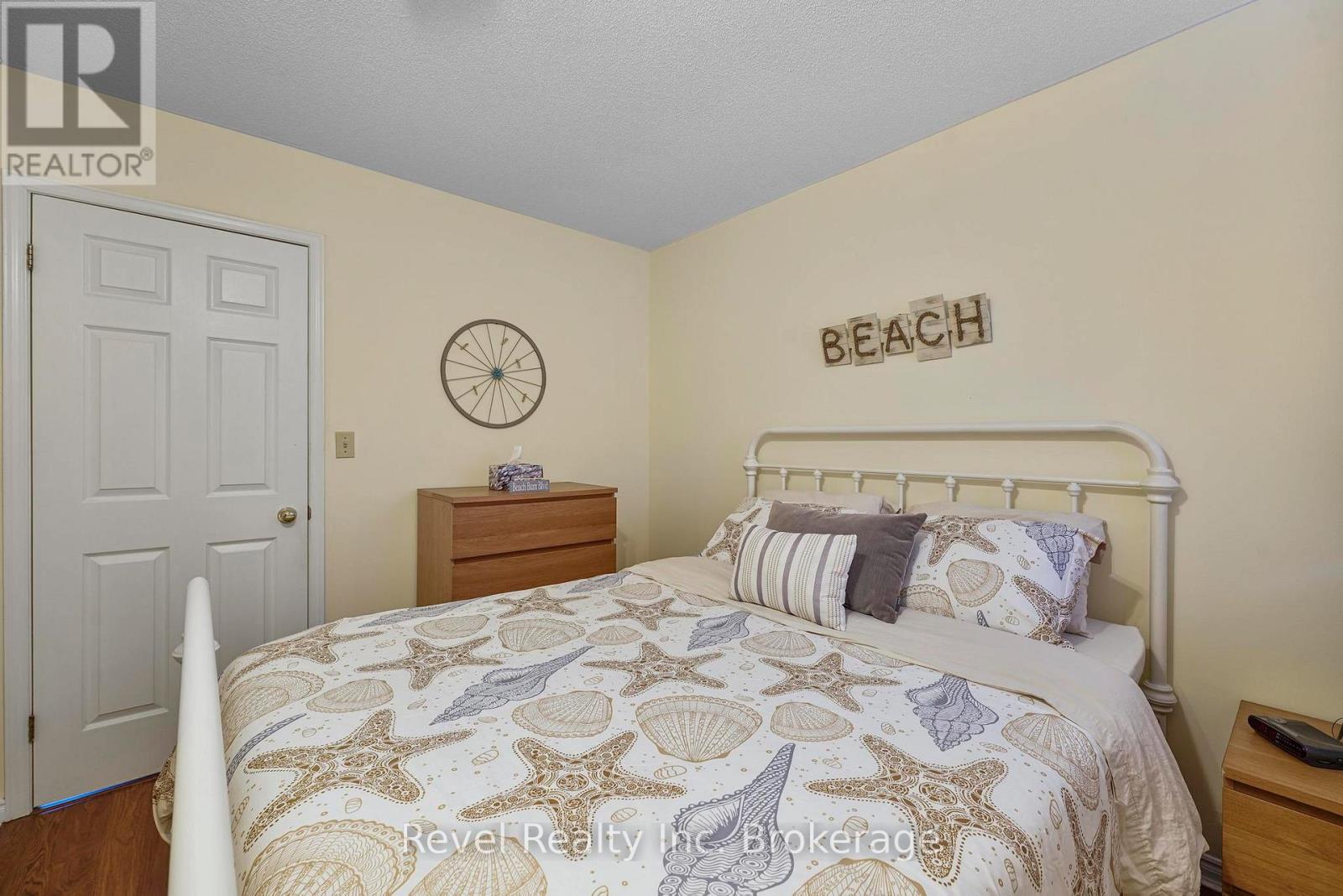 71842 Sunview Avenue, Bluewater (Hay), Ontario  N0M 2T0 - Photo 38 - X12960138