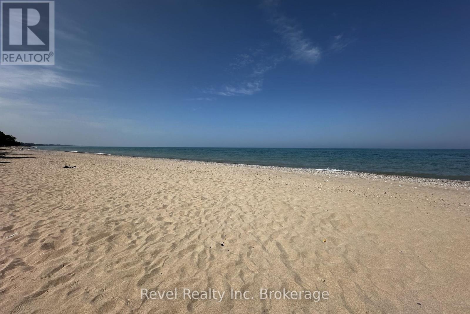 71842 Sunview Avenue, Bluewater (Hay), Ontario  N0M 2T0 - Photo 45 - X12960138