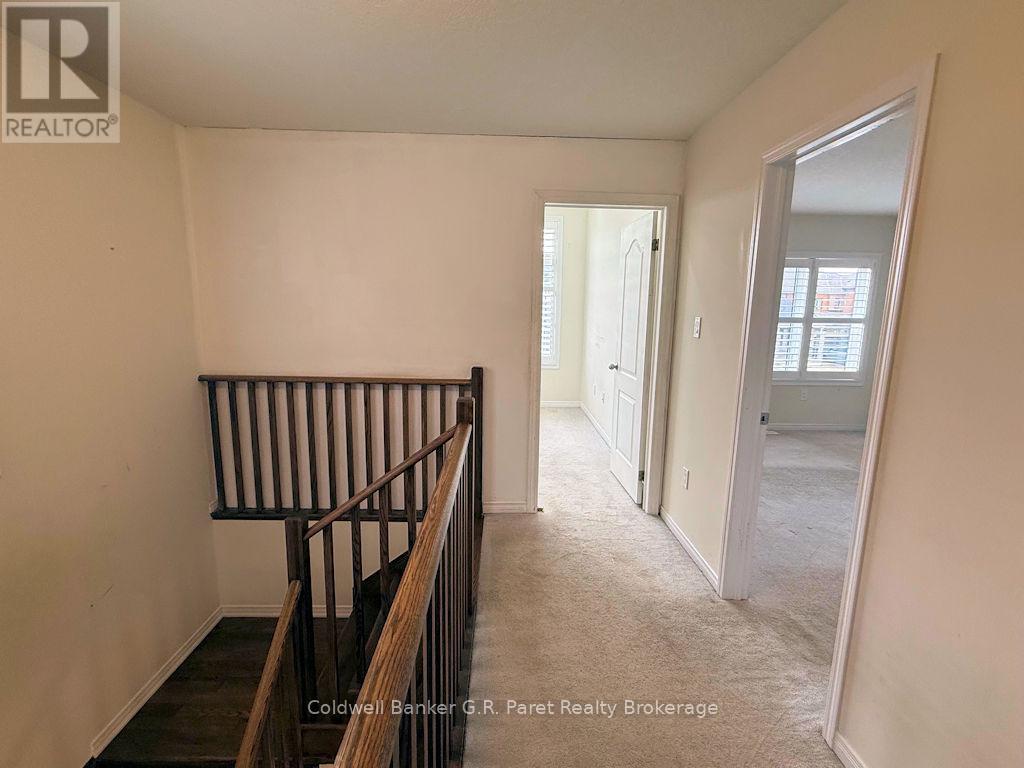 183 Athens Street, Haldimand, Ontario  N0A 1H0 - Photo 14 - X12960290