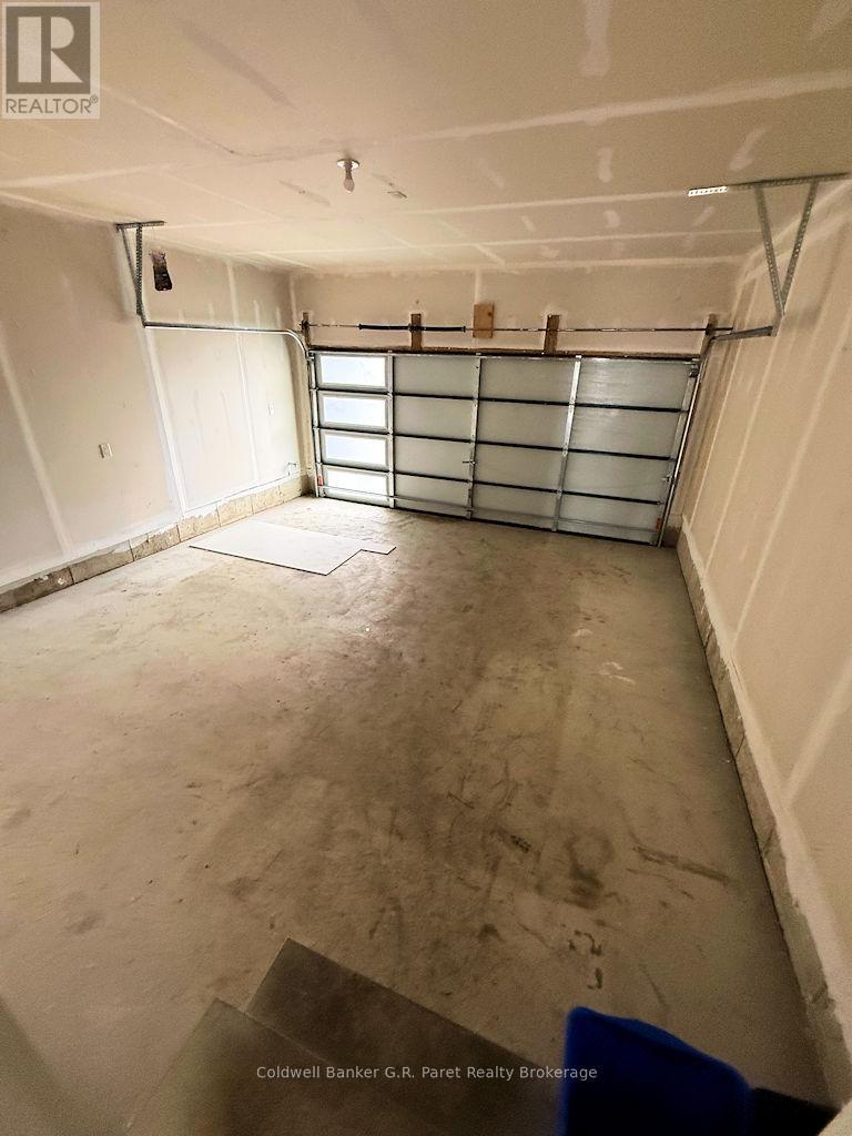 183 Athens Street, Haldimand, Ontario  N0A 1H0 - Photo 34 - X12960290