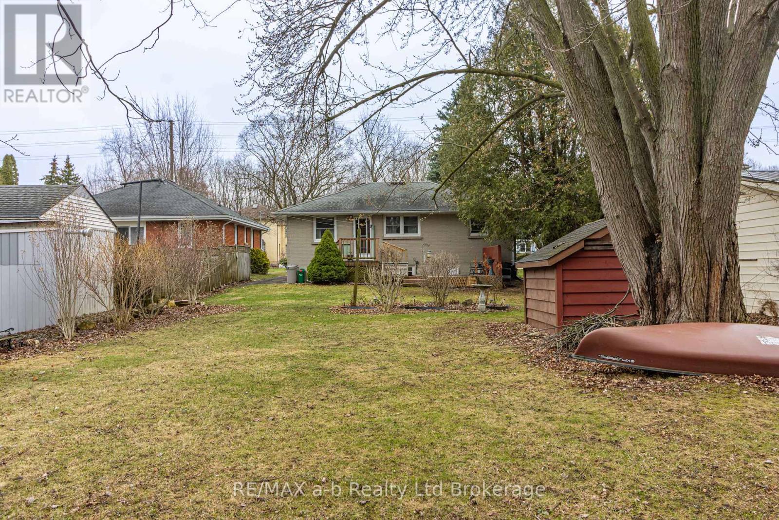 219 Bowerhill Road, Woodstock (Woodstock - South), Ontario  N4S 2N5 - Photo 3 - X12961102