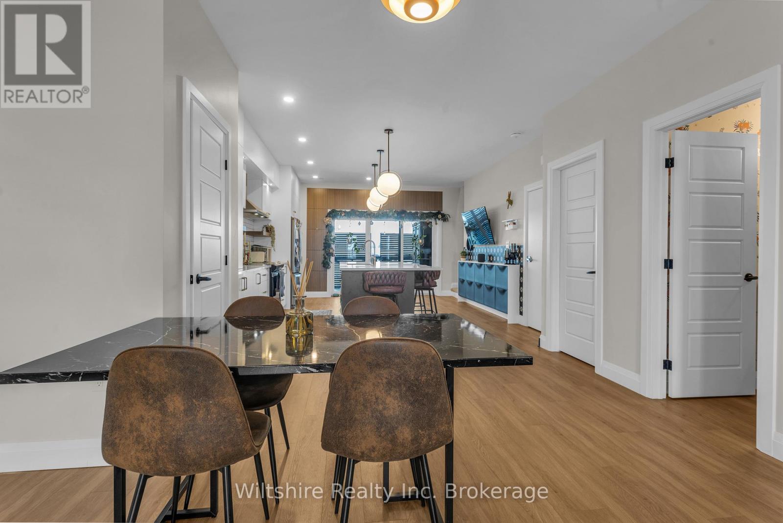 1105 - 361 Quarterline Road, Tillsonburg, Ontario  N4G 0K2 - Photo 4 - X12961120