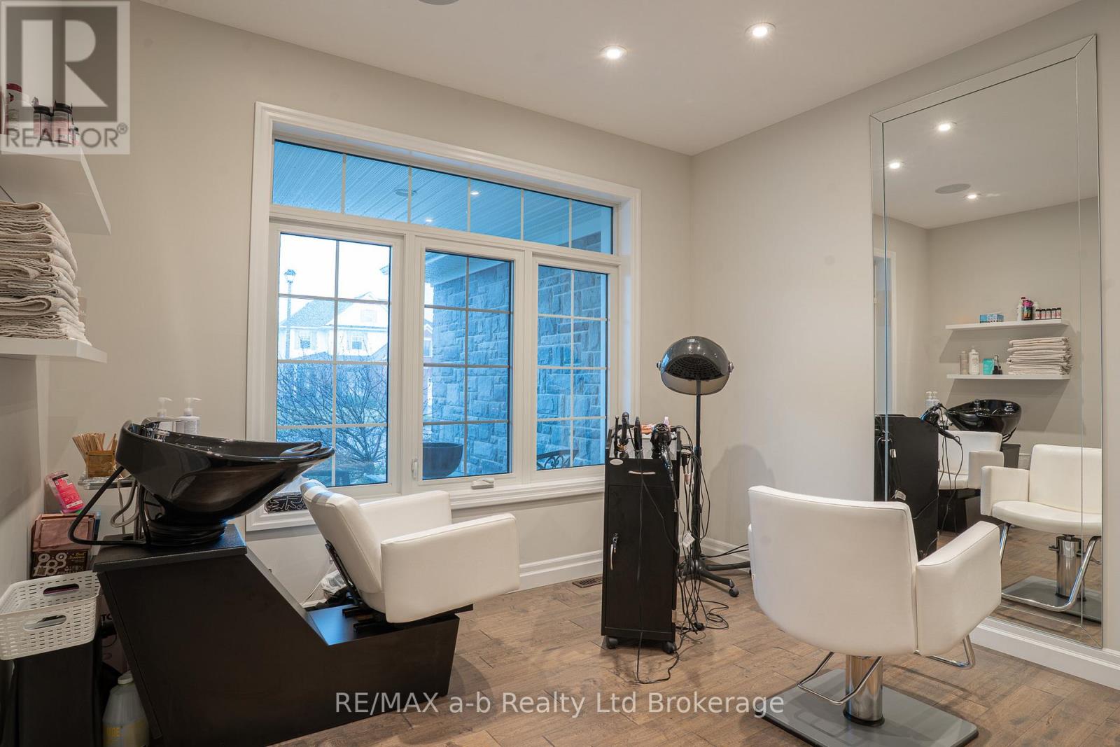 30 Brookside Lane, Tillsonburg, Ontario  N4G 0A1 - Photo 15 - X12961174