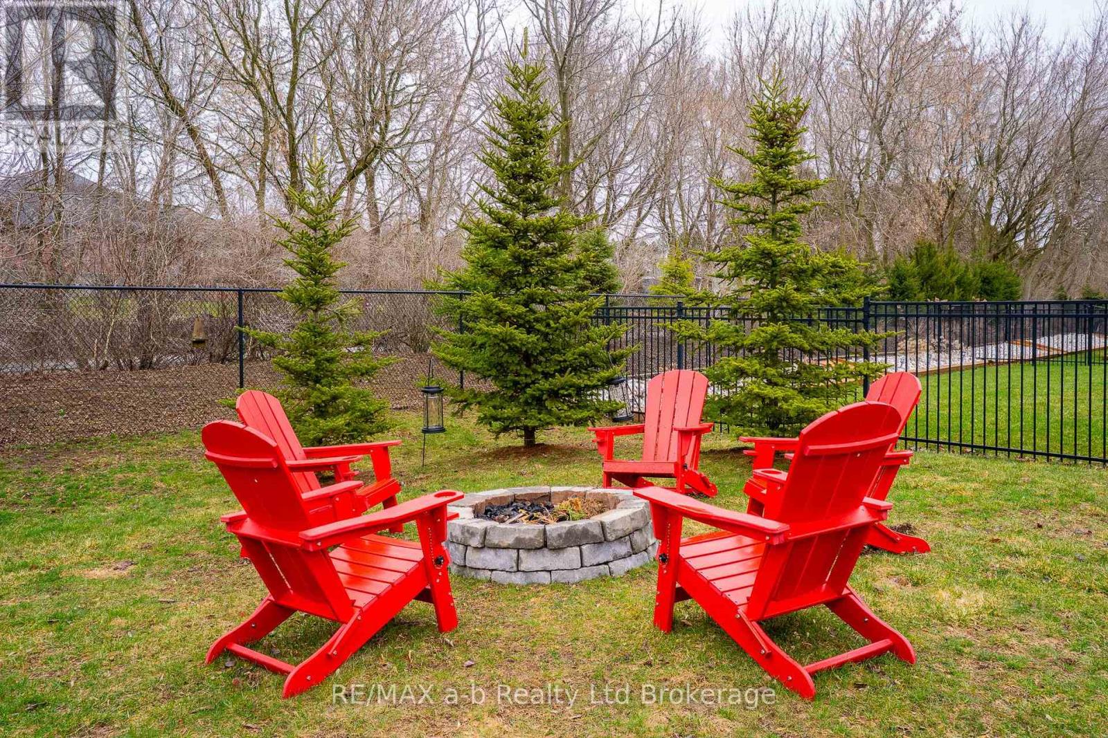 30 Brookside Lane, Tillsonburg, Ontario  N4G 0A1 - Photo 8 - X12961174