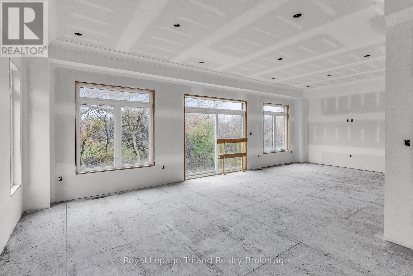 1248 Caen Avenue, Woodstock (Woodstock - North), Ontario  N4T 0J4 - Photo 4 - X12961858