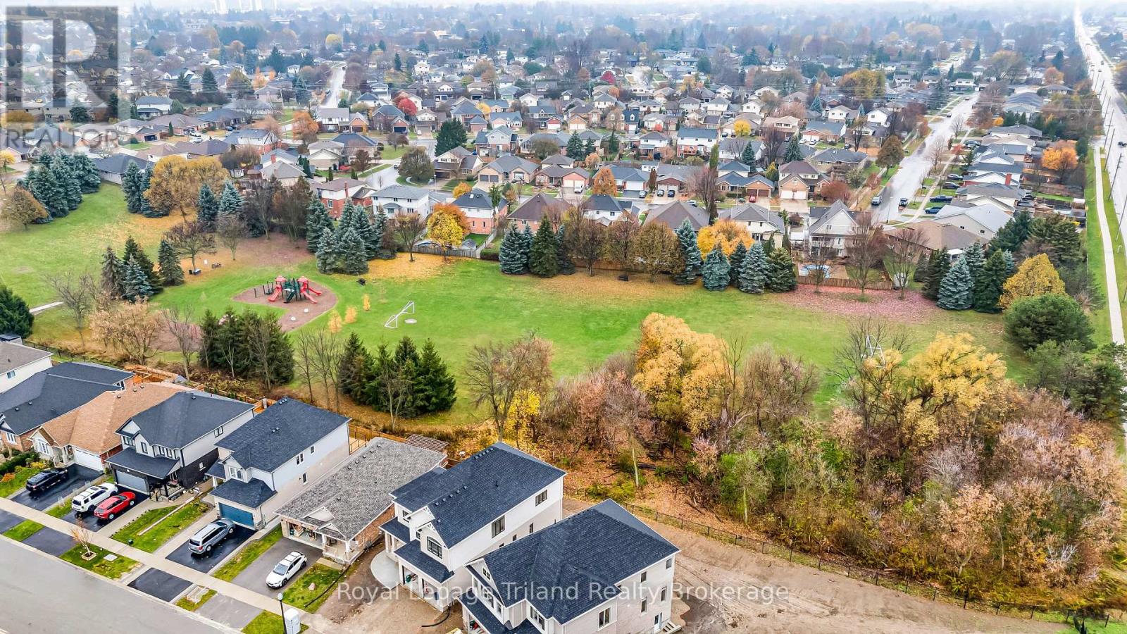 1248 Caen Avenue, Woodstock (Woodstock - North), Ontario  N4T 0J4 - Photo 9 - X12961858