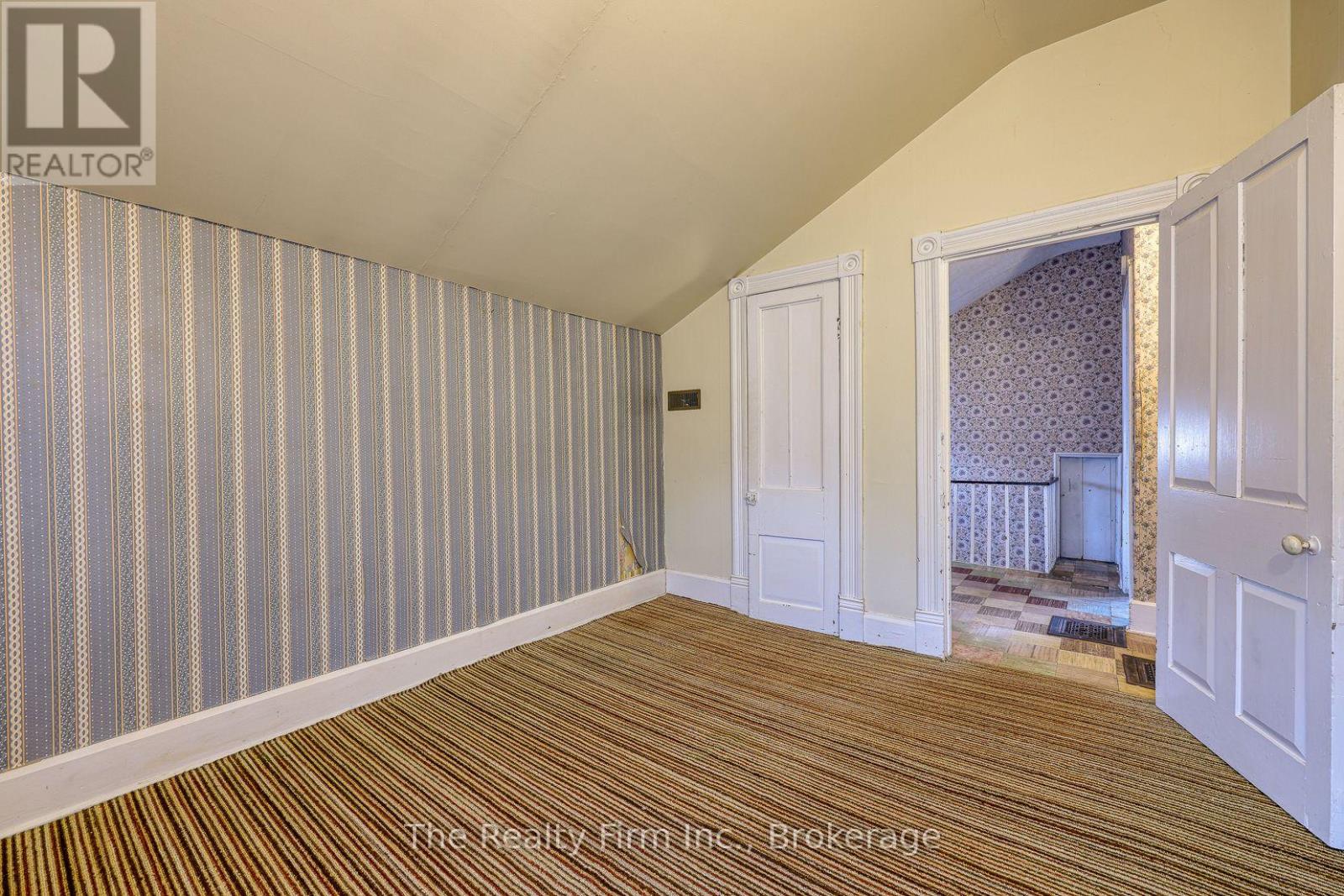 52 Huron Street, Woodstock (Woodstock - North), Ontario  N4S 6Z3 - Photo 19 - X12962790