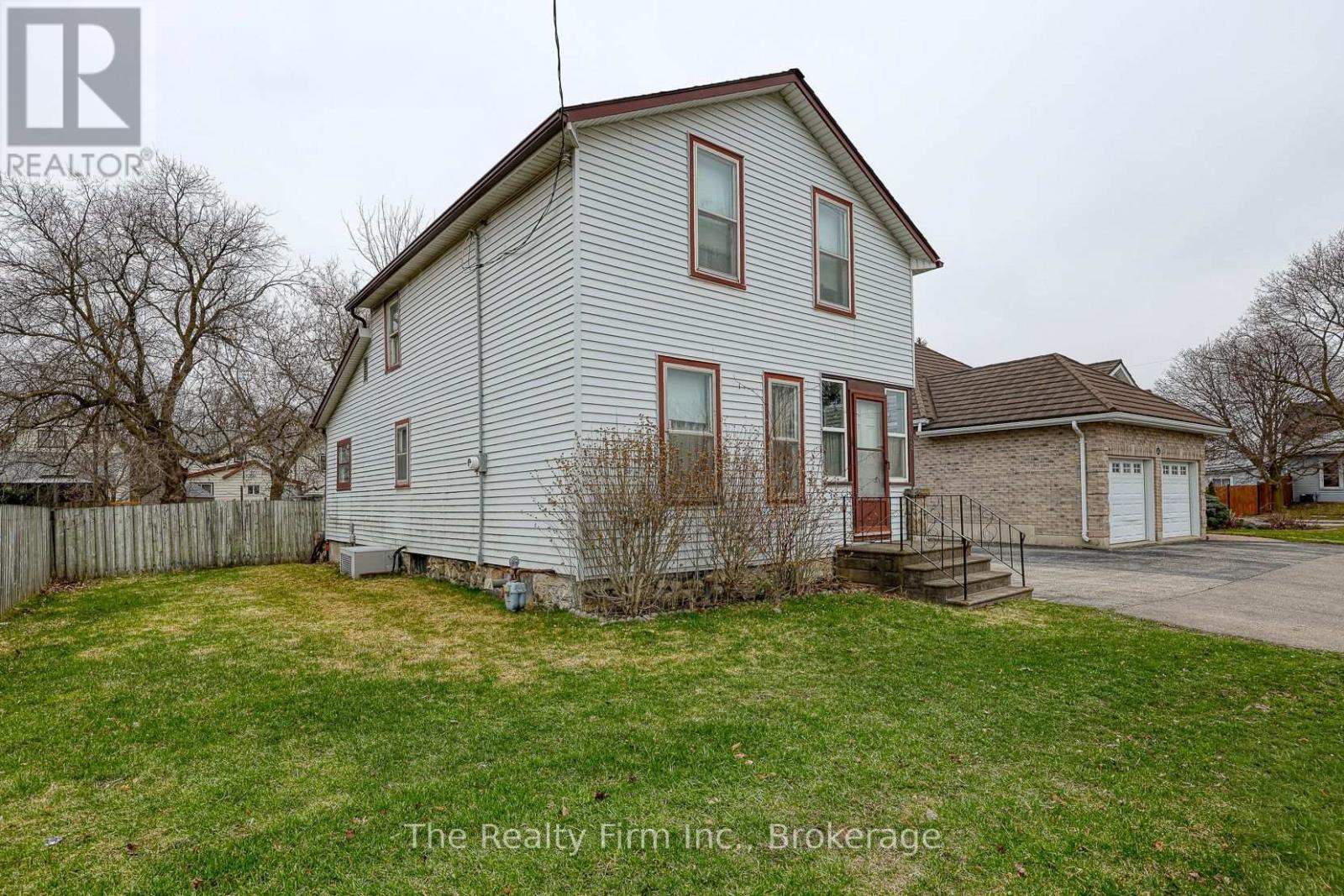 52 Huron Street, Woodstock (Woodstock - North), Ontario  N4S 6Z3 - Photo 25 - X12962790