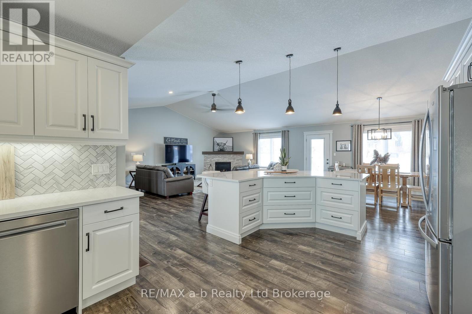 49286 Ashland Avenue, Malahide (Lyons), Ontario  N0L 2J0 - Photo 14 - X12963962