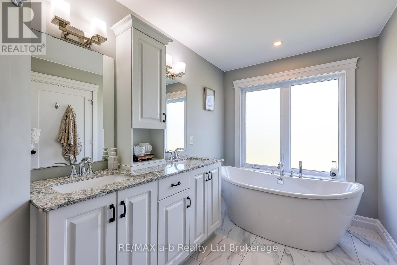 49286 Ashland Avenue, Malahide (Lyons), Ontario  N0L 2J0 - Photo 25 - X12963962