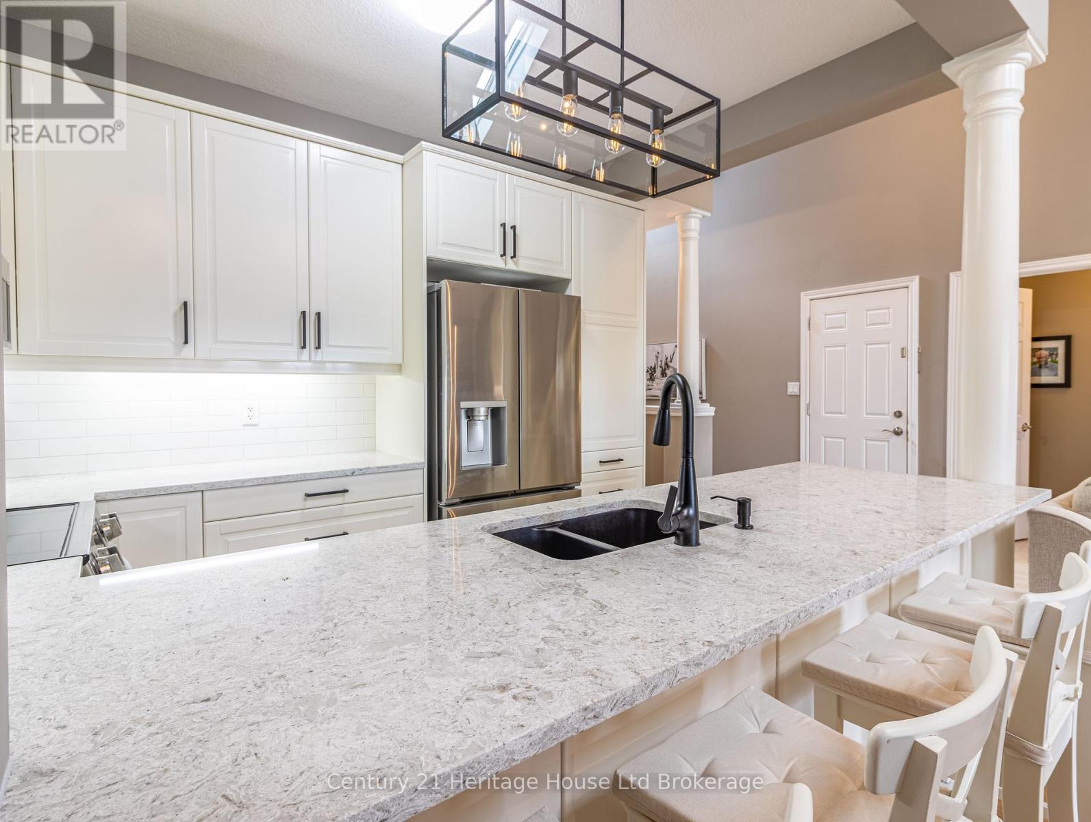 735 Garden Court Crescent, Woodstock (Woodstock - North), Ontario  N4T 0A2 - Photo 15 - X12966010