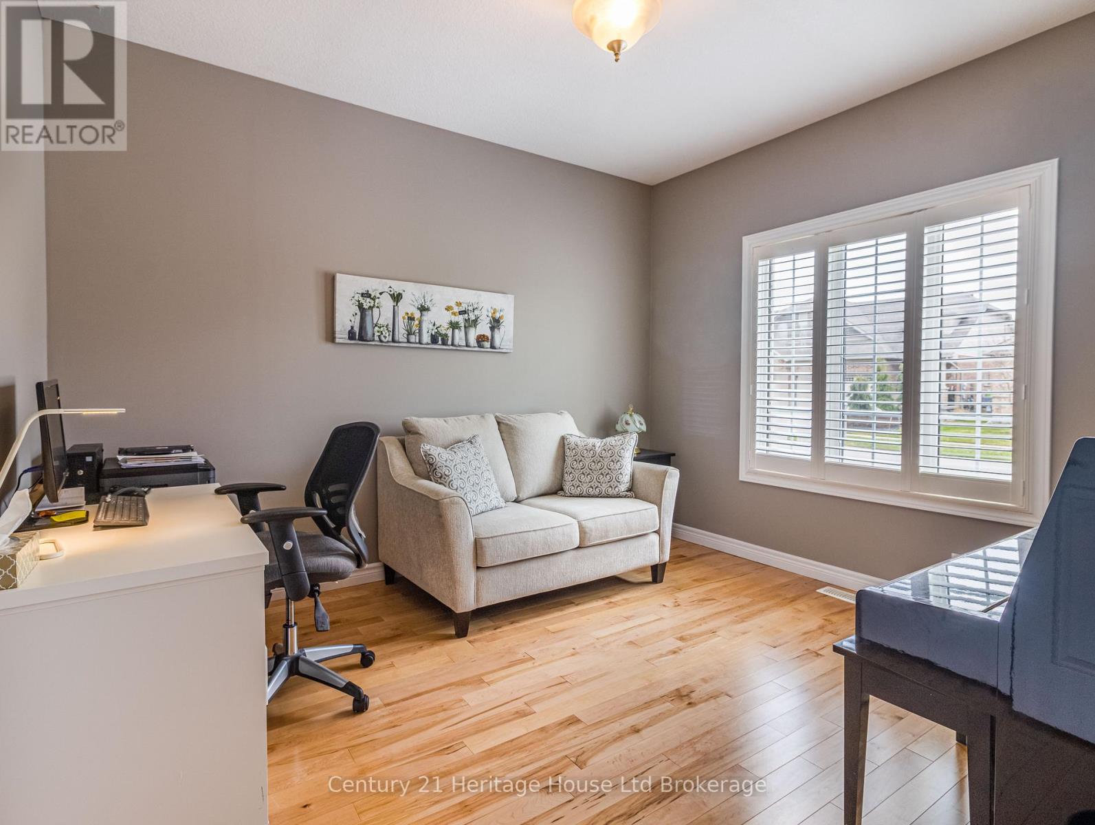 735 Garden Court Crescent, Woodstock (Woodstock - North), Ontario  N4T 0A2 - Photo 21 - X12966010