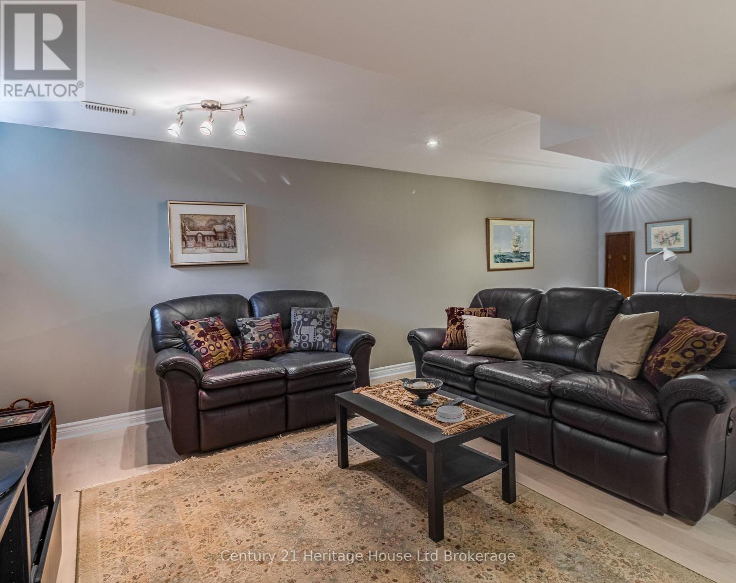 735 Garden Court Crescent, Woodstock (Woodstock - North), Ontario  N4T 0A2 - Photo 28 - X12966010