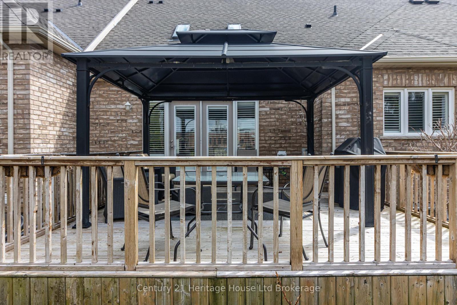 735 Garden Court Crescent, Woodstock (Woodstock - North), Ontario  N4T 0A2 - Photo 35 - X12966010