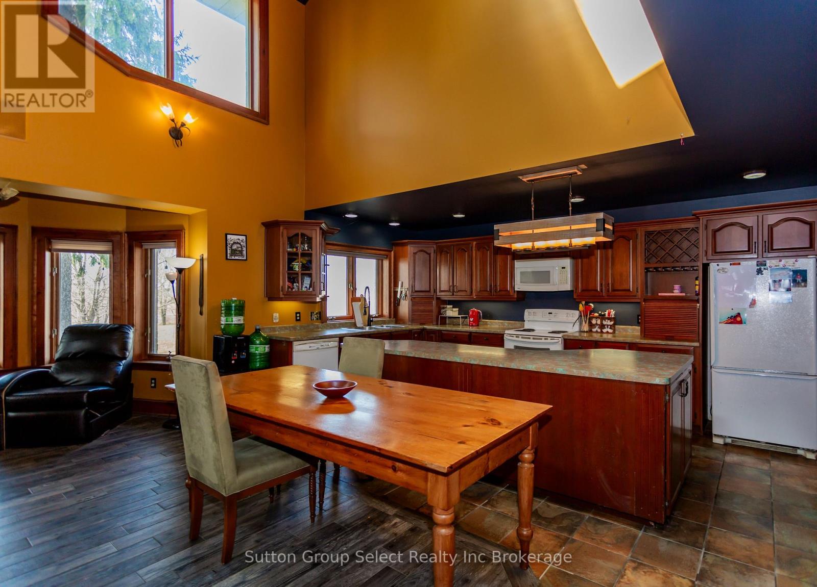 747445 Township Road 4 Road, Blandford-Blenheim, Ontario  N0J 1V0 - Photo 12 - X12966478