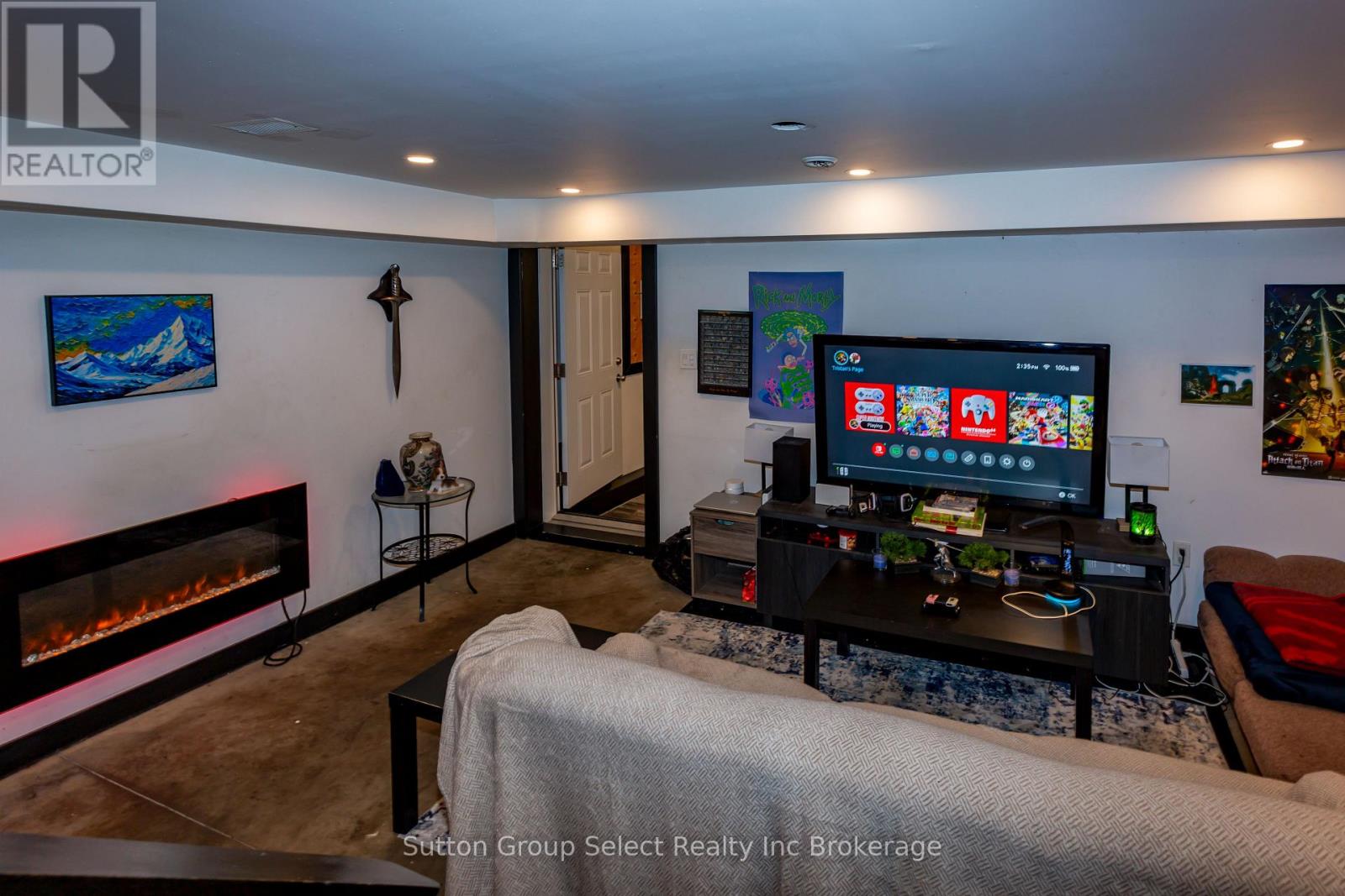 747445 Township Road 4 Road, Blandford-Blenheim, Ontario  N0J 1V0 - Photo 43 - X12966478