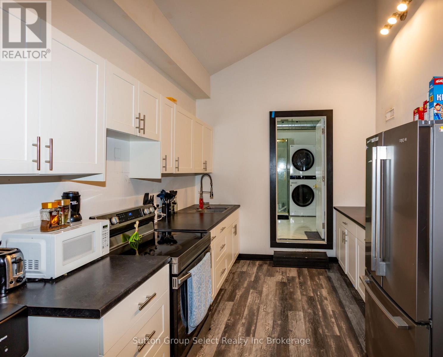 747445 Township Road 4 Road, Blandford-Blenheim, Ontario  N0J 1V0 - Photo 45 - X12966478