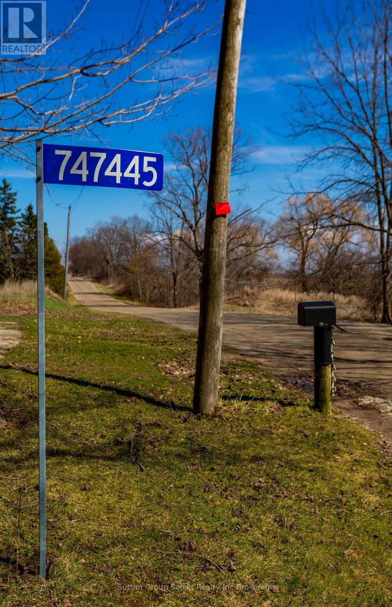 747445 Township Road 4 Road, Blandford-Blenheim, Ontario  N0J 1V0 - Photo 49 - X12966478