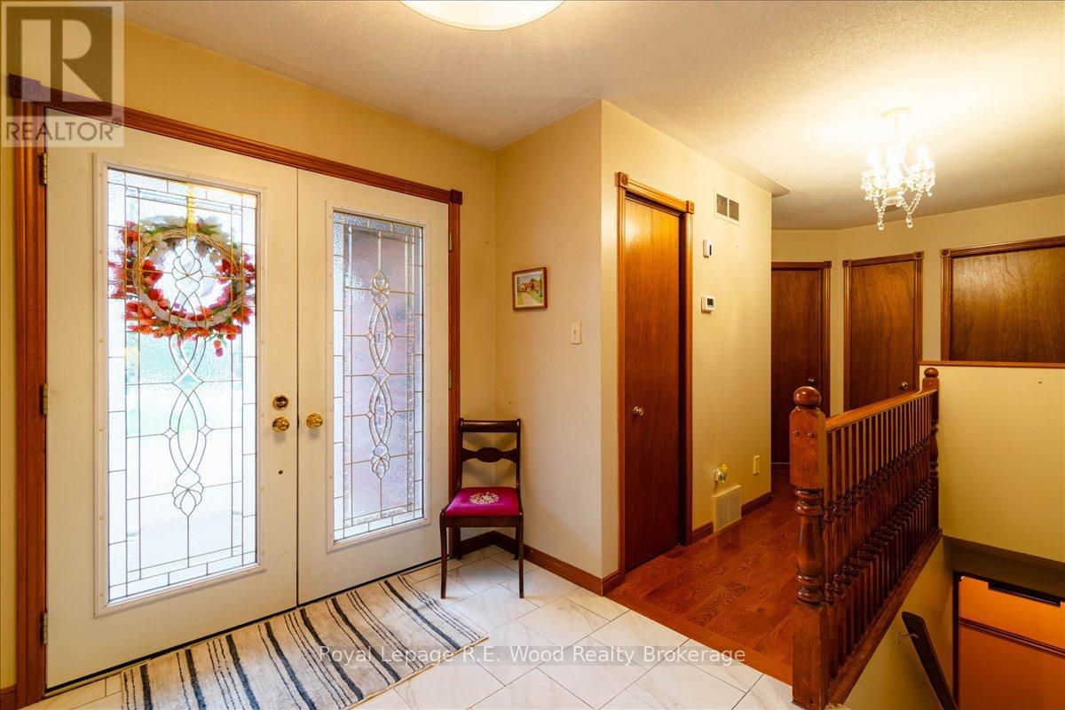 46 Tanager Drive, Tillsonburg, Ontario  N4G 5J6 - Photo 8 - X12967222