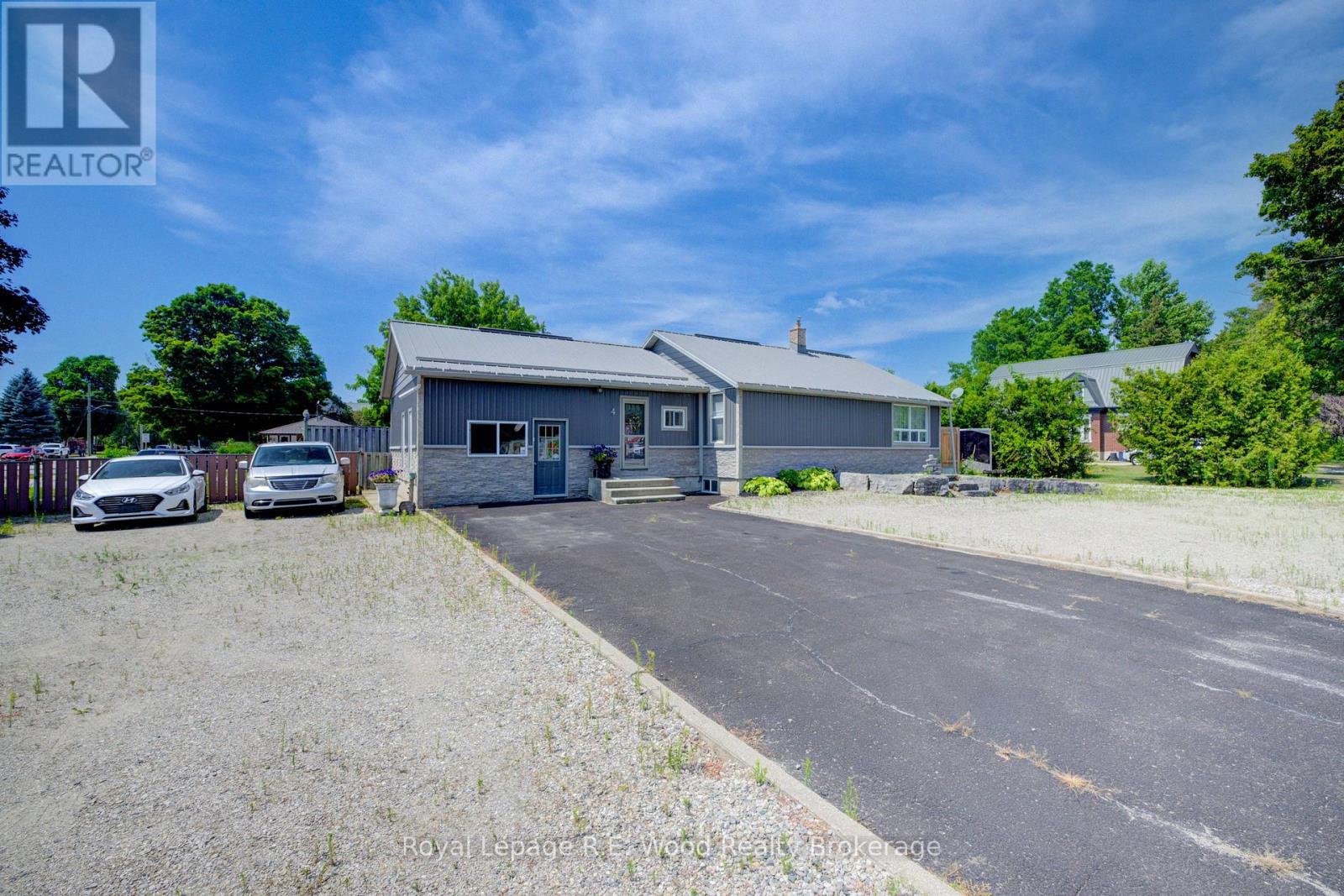 4 West Street N, Norwich (Springford), Ontario  N0J 1X0 - Photo 3 - X12967270