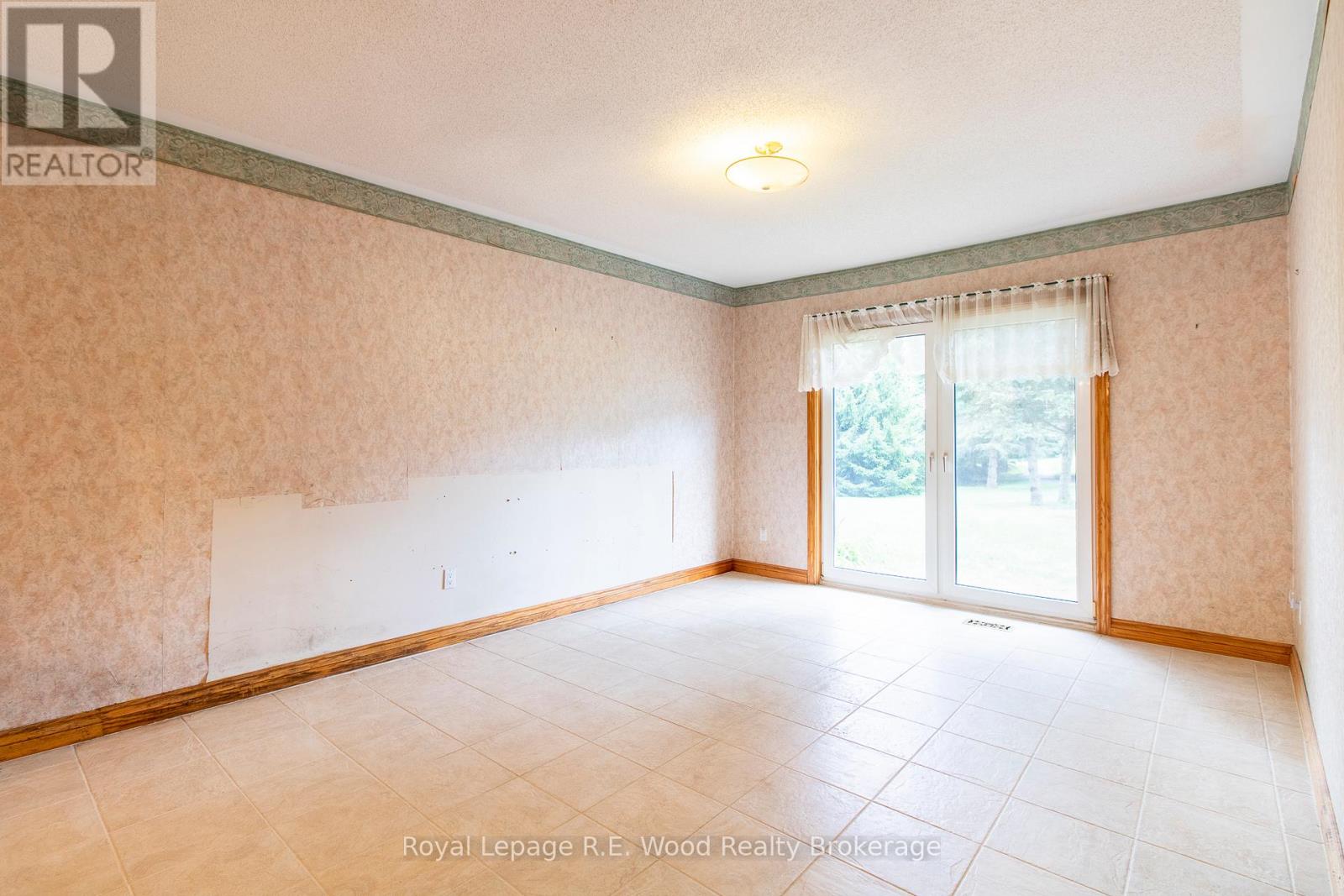 4974 Marion Street, Thames Centre, Ontario  N0L 1G4 - Photo 30 - X12969108