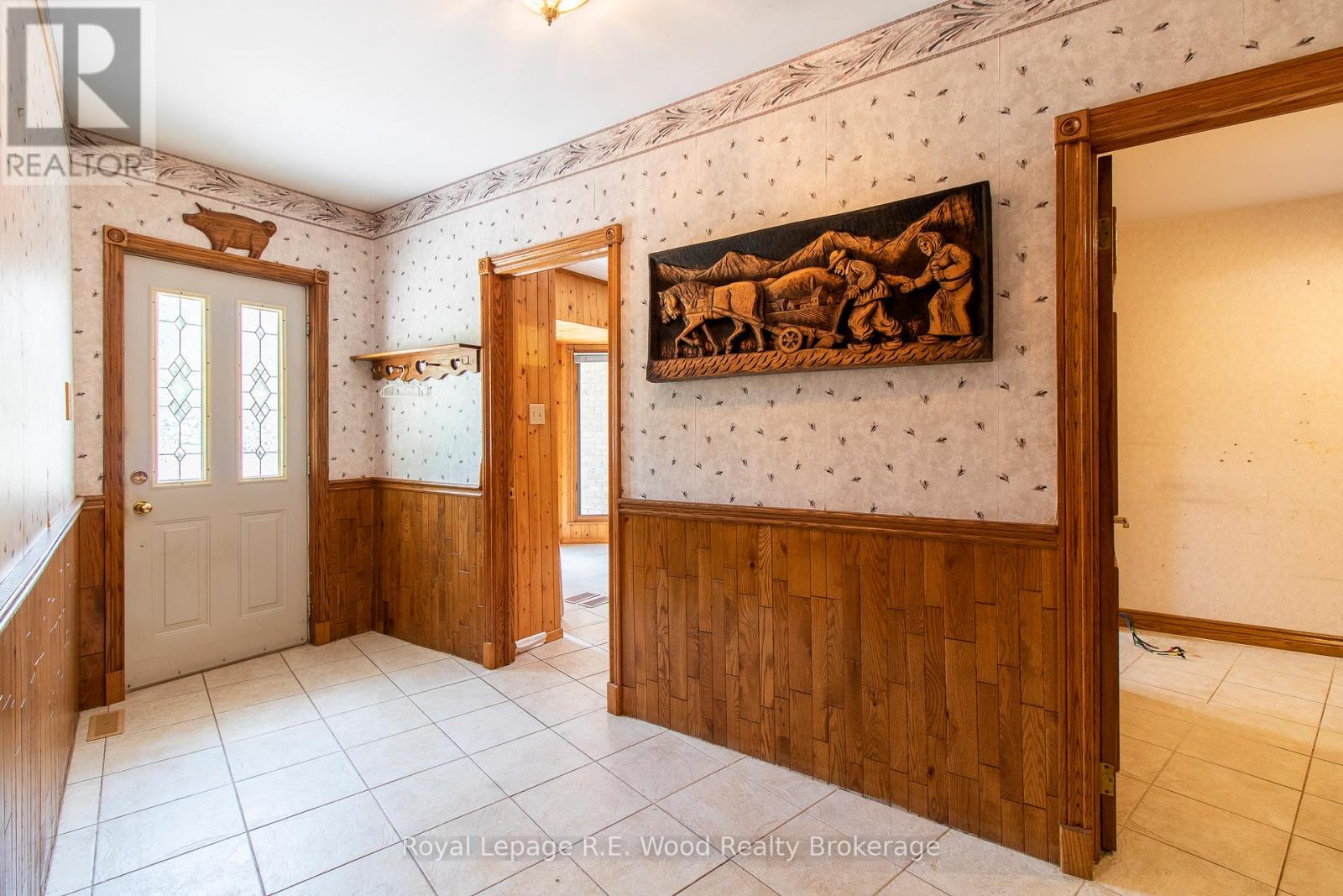 4974 Marion Street, Thames Centre, Ontario  N0L 1G4 - Photo 8 - X12969108