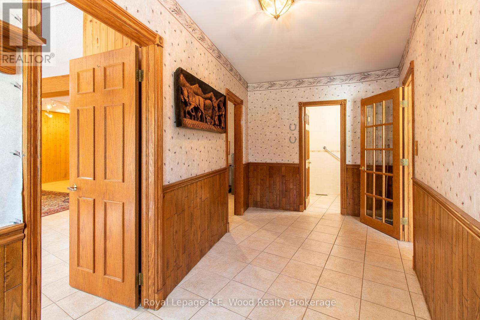 4974 Marion Street, Thames Centre, Ontario  N0L 1G4 - Photo 9 - X12969108