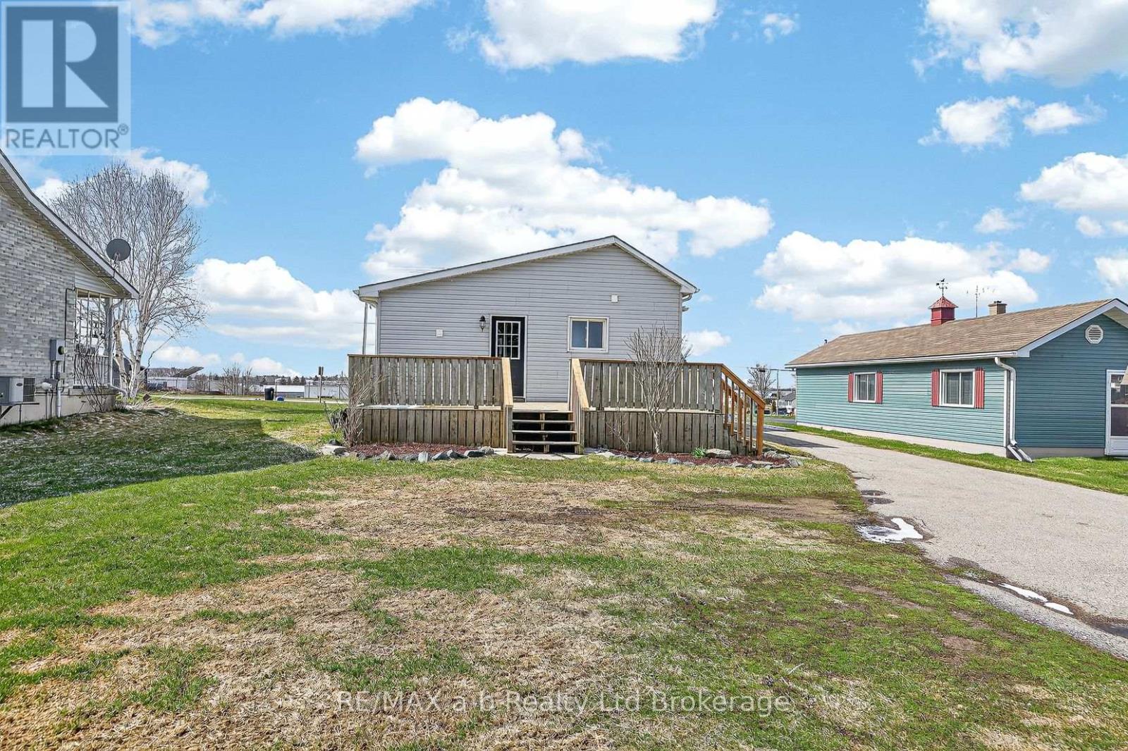 191 Whiting Street, Ingersoll (Ingersoll - South), Ontario  N5C 3B6 - Photo 11 - X12969444