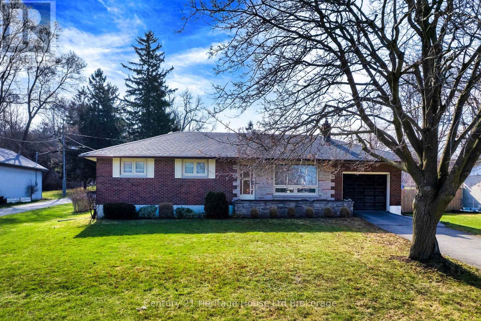 584452 Beachville Road, South-West Oxford (Beachville), Ontario  N0J 1A0 - Photo 3 - X12969916