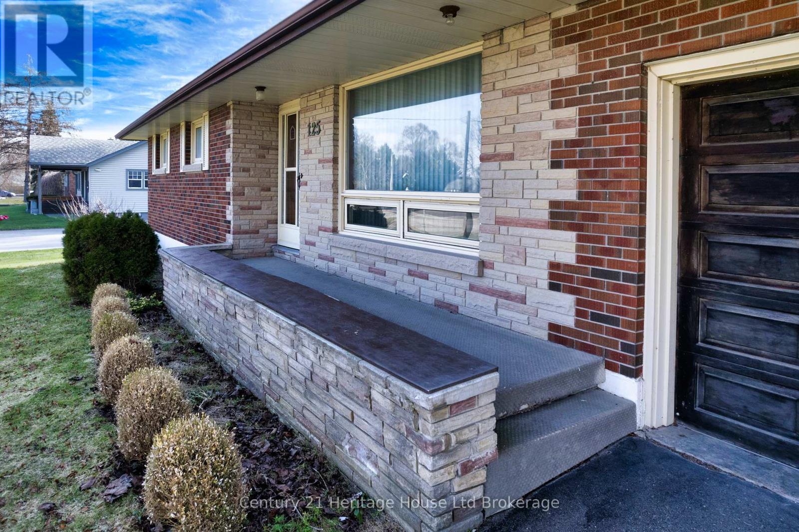 584452 Beachville Road, South-West Oxford (Beachville), Ontario  N0J 1A0 - Photo 5 - X12969916