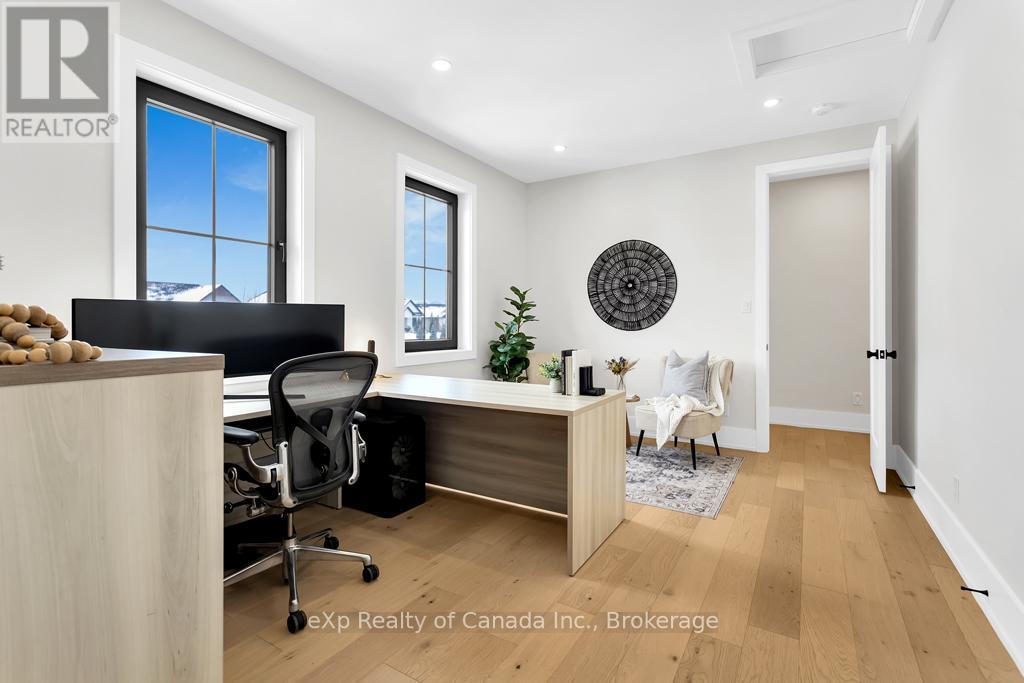 33 August Crescent, Norwich (Otterville), Ontario  N0J 1R0 - Photo 32 - X12970056