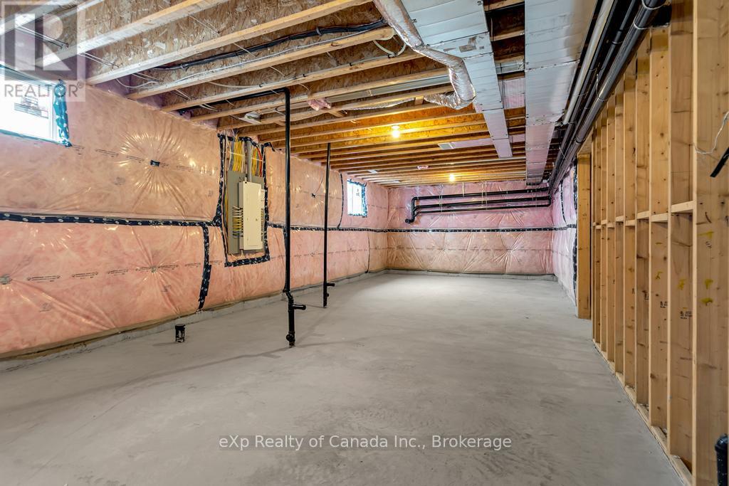 33 August Crescent, Norwich (Otterville), Ontario  N0J 1R0 - Photo 38 - X12970056