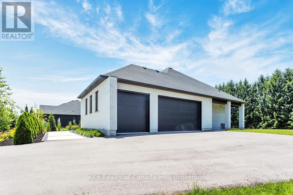 33 August Crescent, Norwich (Otterville), Ontario  N0J 1R0 - Photo 6 - X12970056