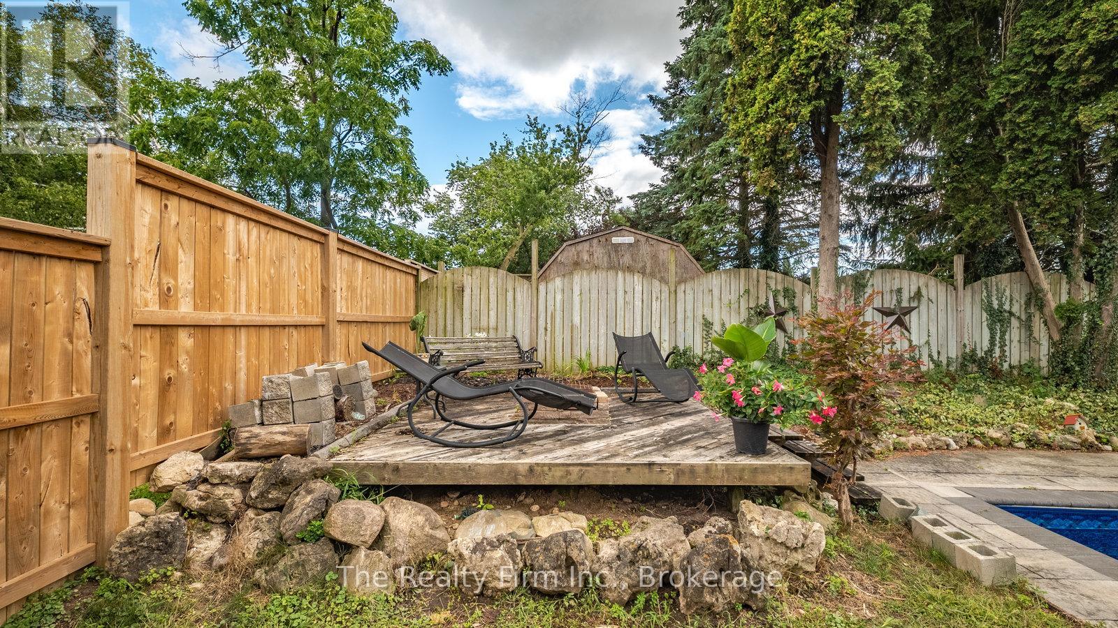 912 Alice Street, Woodstock (Woodstock - South), Ontario  N4S 2J6 - Photo 34 - X12970890